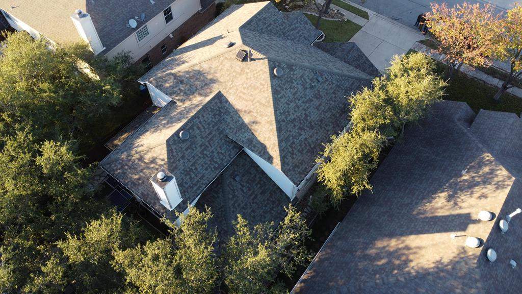 Driftwood - Owens Corning TruDefinition Duration by RoofsOnly.com