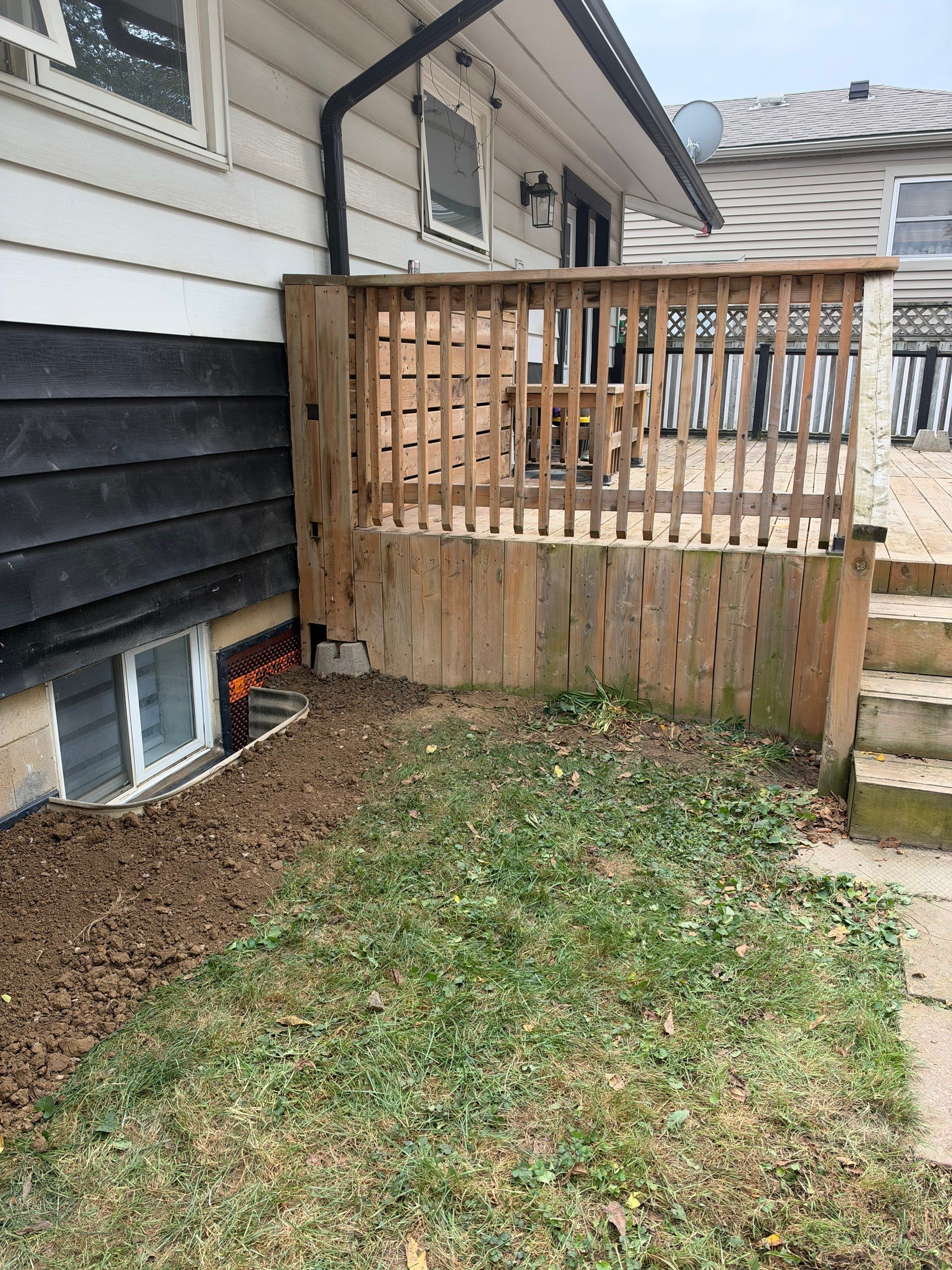 Exterior Foundation Waterproofing and Weeping Tile Installation in Hamilton by Canada Waterproofers Inc