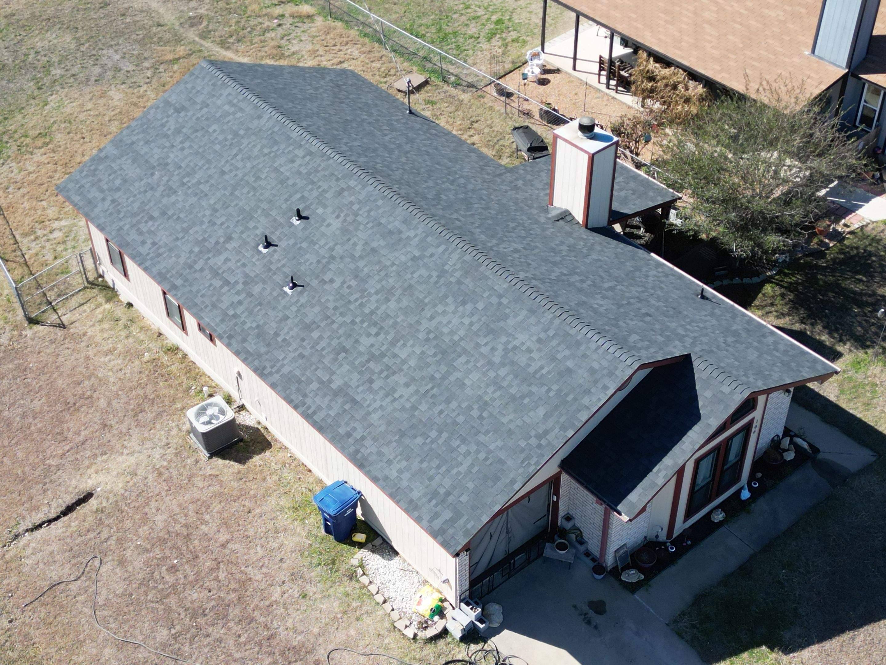 Onyx Black - Owens Corning TruDefinition Duration  by RoofsOnly.com