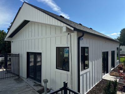 Highland | Modern Farmhouse Board & Batten | Arctic White & Black