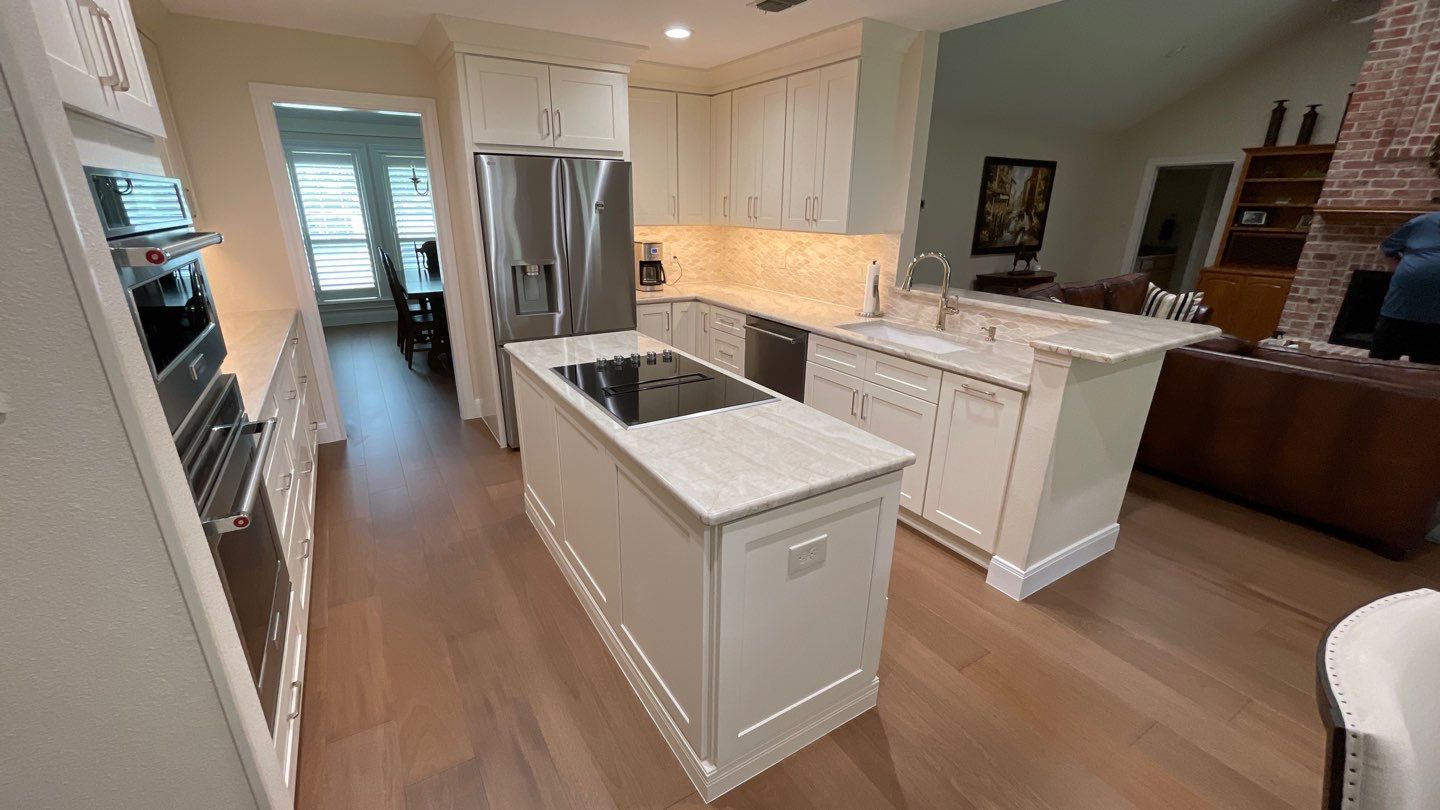Deerfield Kitchen Refresh Before and After by Legacy Bath and Kitchen 