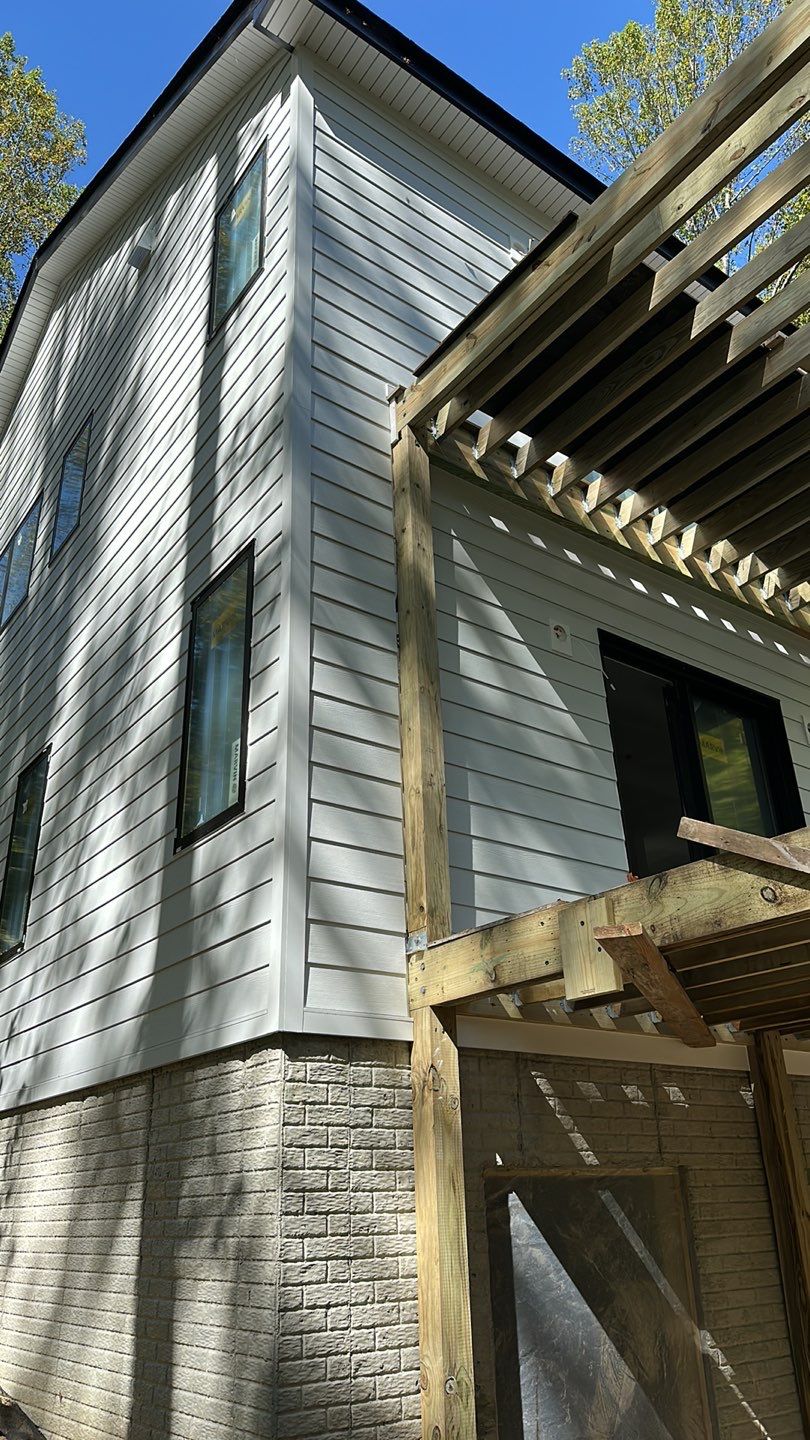 Siding Installation using JH Select Cedarmill Eased Edge by ExteriorPros