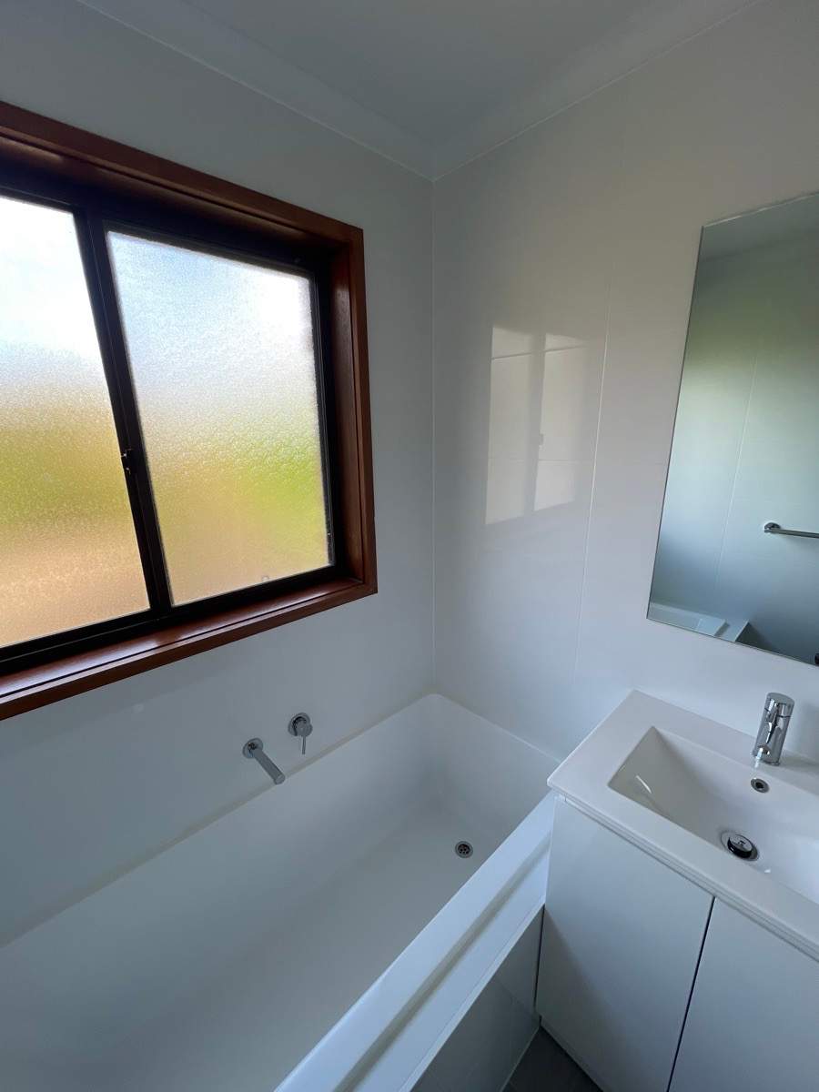 Bathroom Renovations for Rental Properties by Re-seal Bathrooms