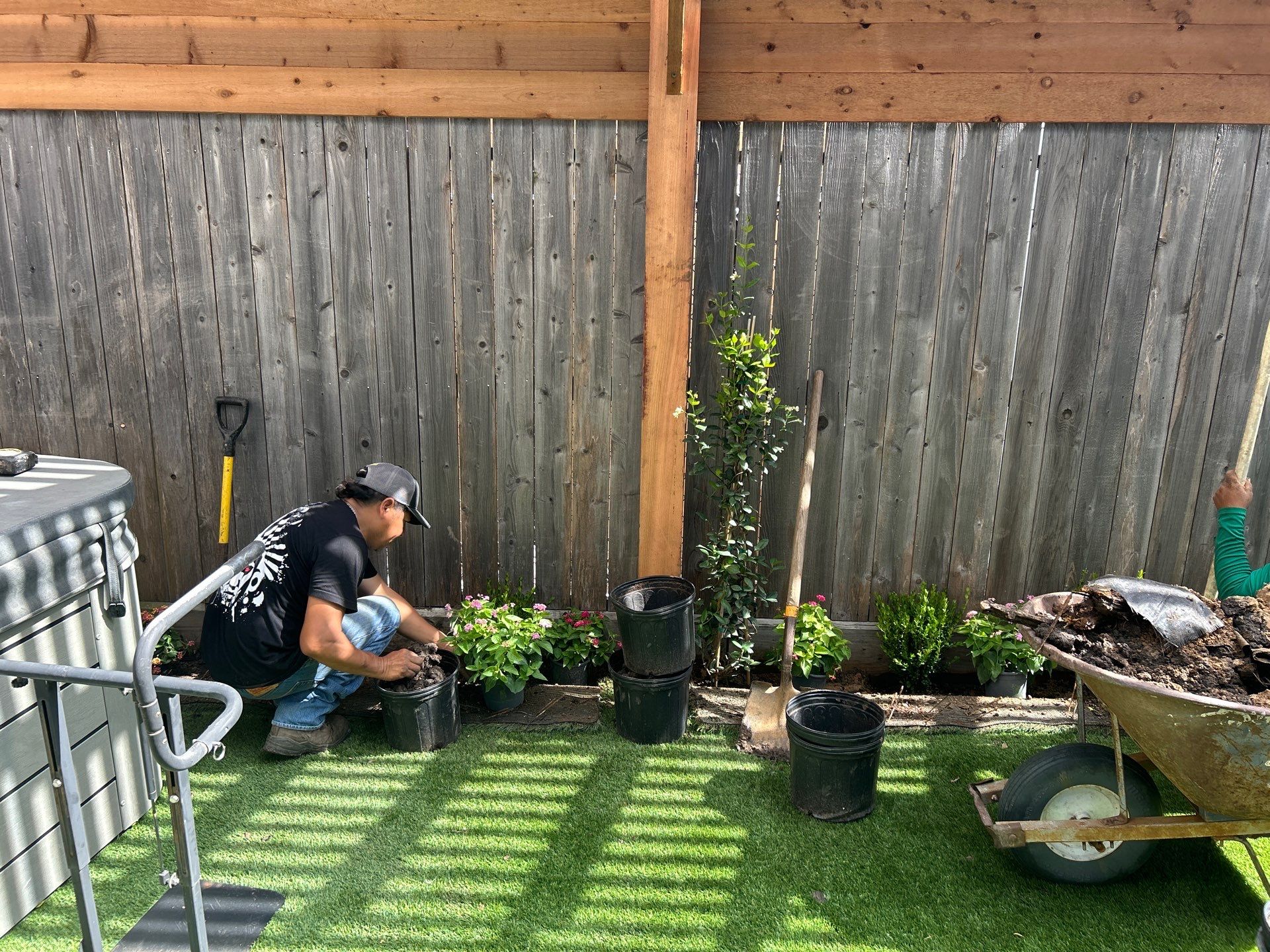 🌿 Kristy’s Backyard Privacy & Pergola Transformation by Texas Urban Elements
