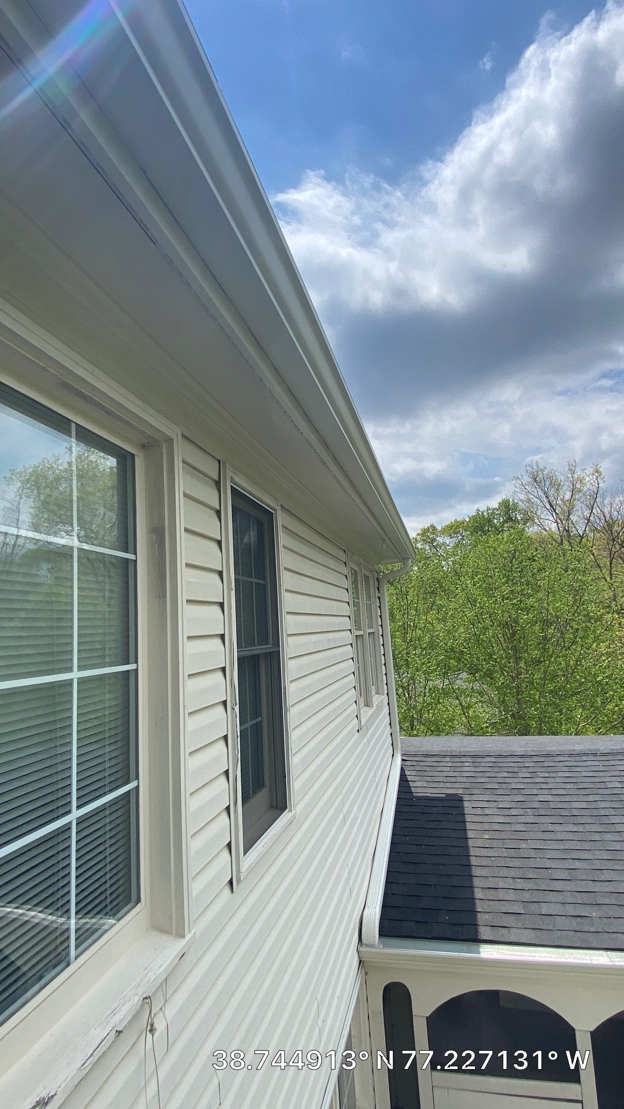 Springfield: CertainTeed Landmark Pro Designer Shingles in Max Def Charcoal Black by RM Banning, Inc.