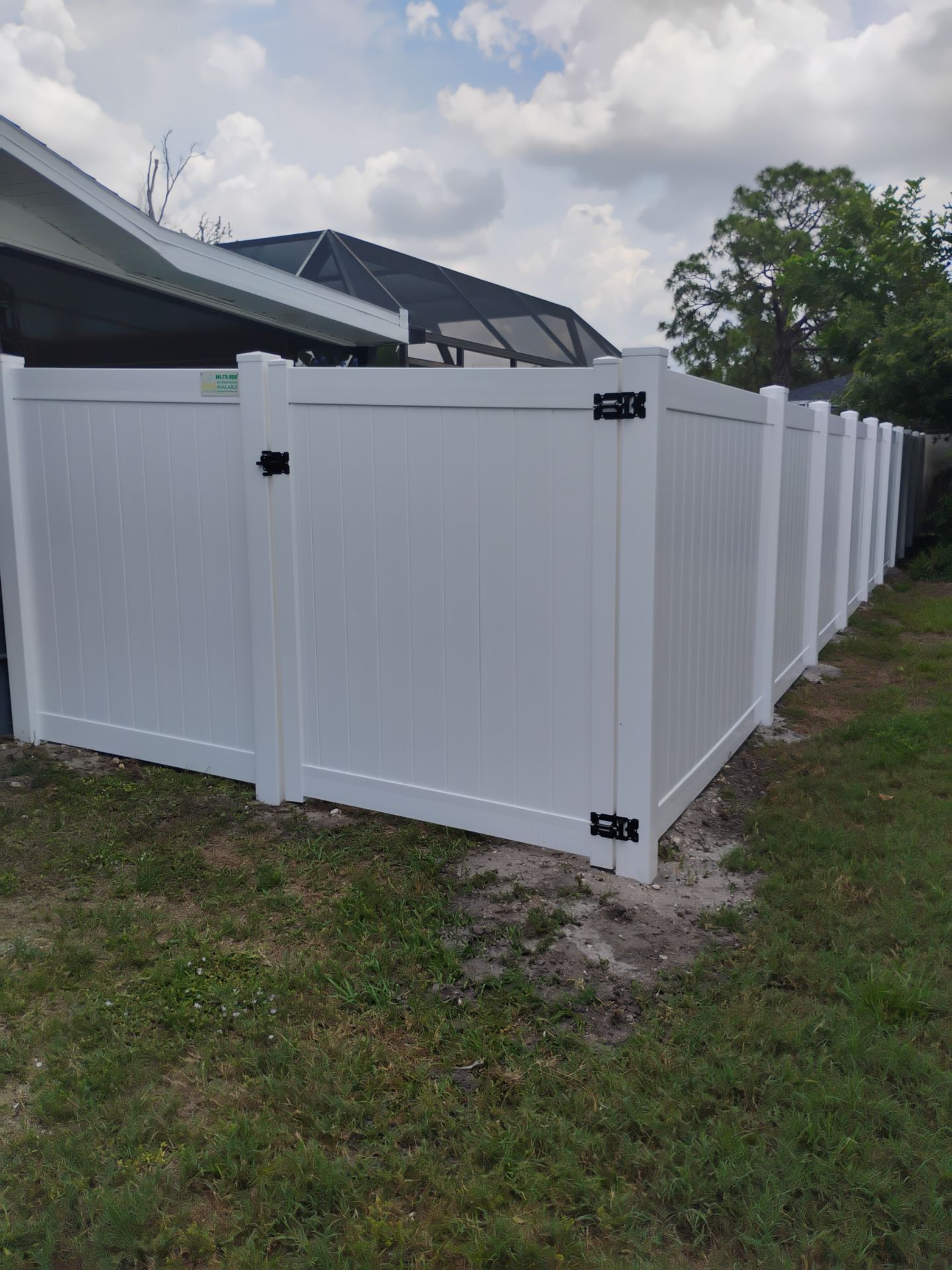 Vinyl Fence in Sarasota by True Fence LLC