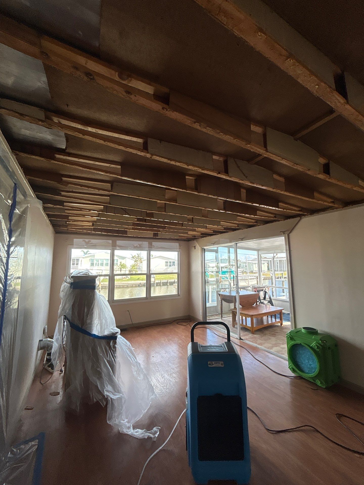 Mold Damage Inspection And Repair In Palmetto FL by Ampm Restoration Services
