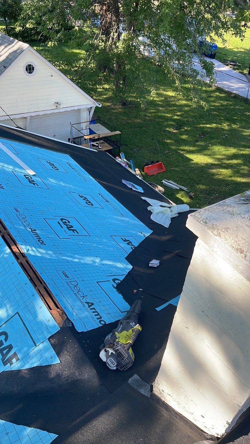 Residential Roofing Installation using Affordable, Reliable, Durable Asphalt Roofs by Smart Roof