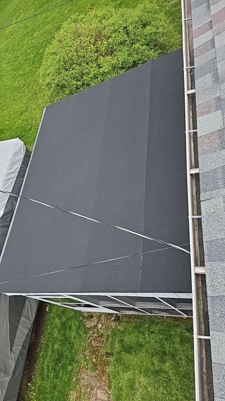 ATLAS PINNACLE COLOR: SUMMER STORM DRIP EDGE: WHITE by Eagle Eye Roofing