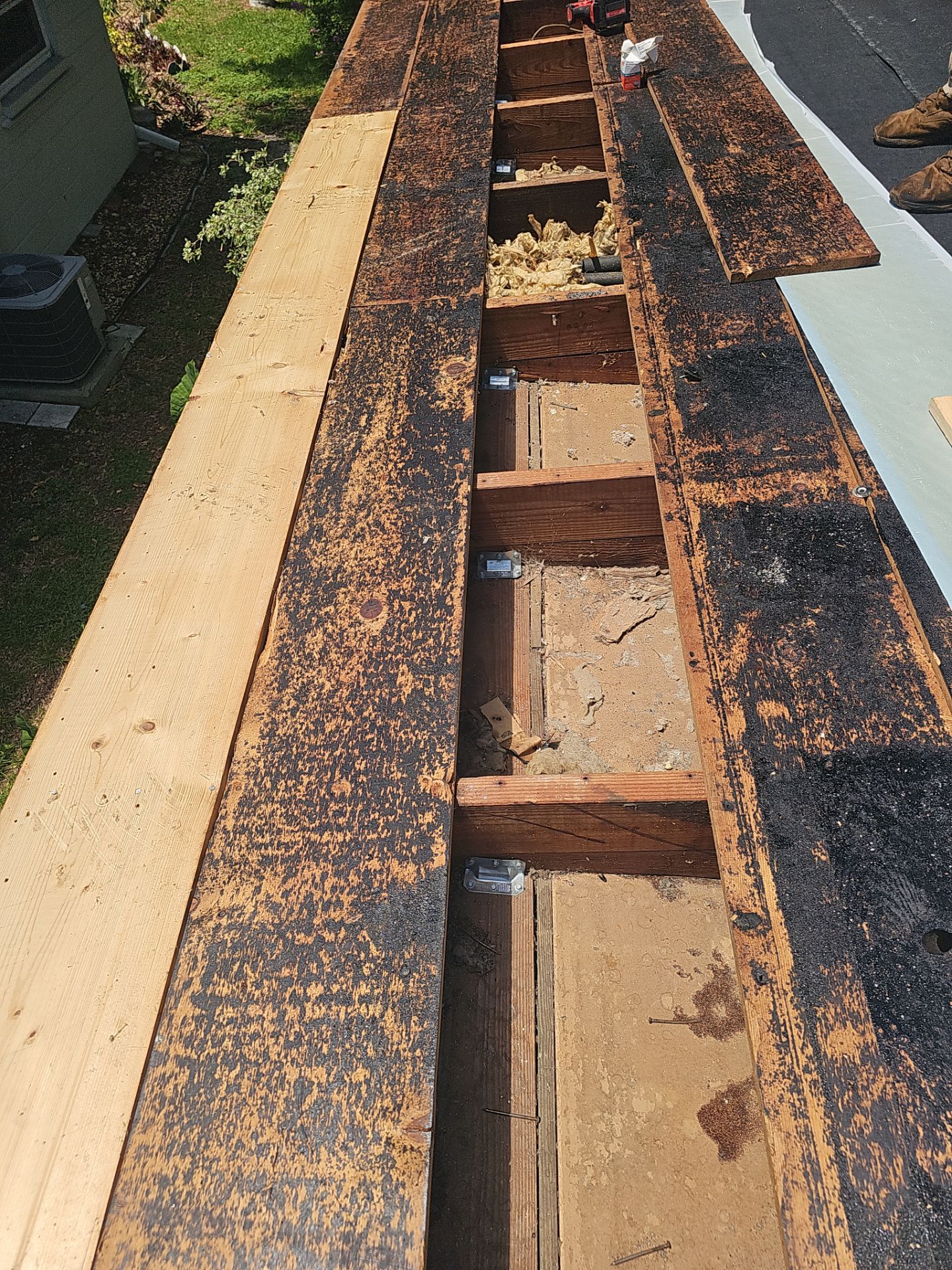 Project in Gulfport 33707 by Mitchell Roofing Company LLC