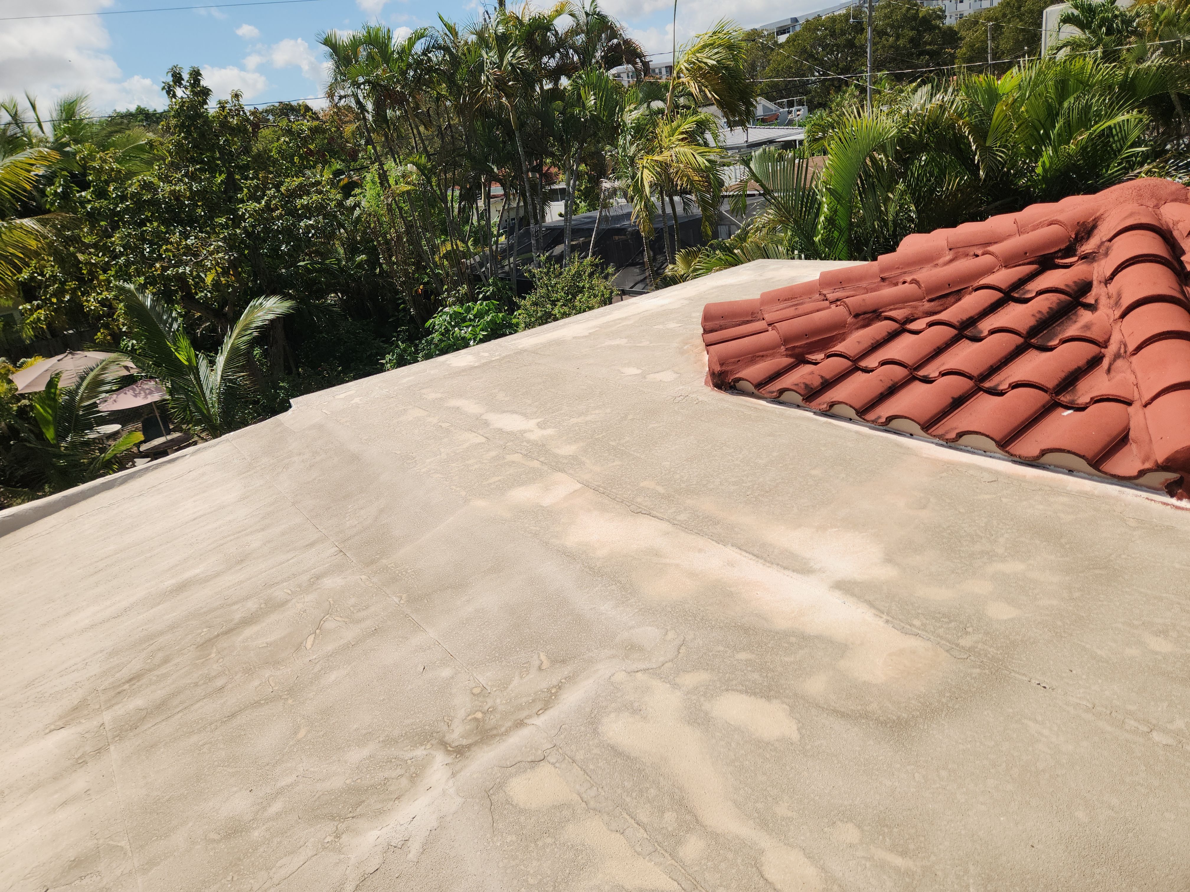 Expert Silicone Roof Coating in Hollywood – Aastro Roofing Delivers Long-Lasting Protection by Aastro Roofing