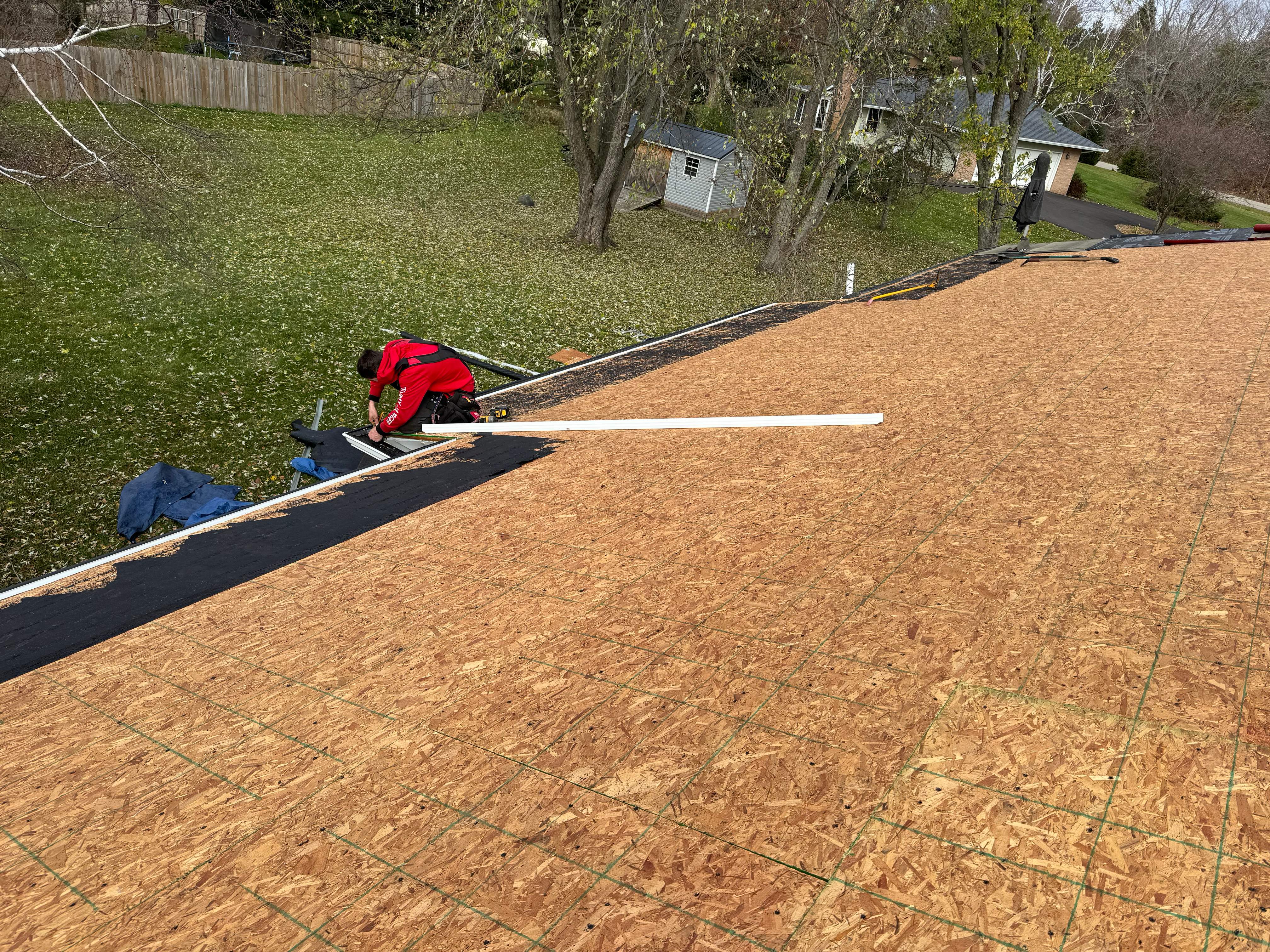 Residential Roofing Installation using Certainteed Landmark ClimateFlex by GRACCO