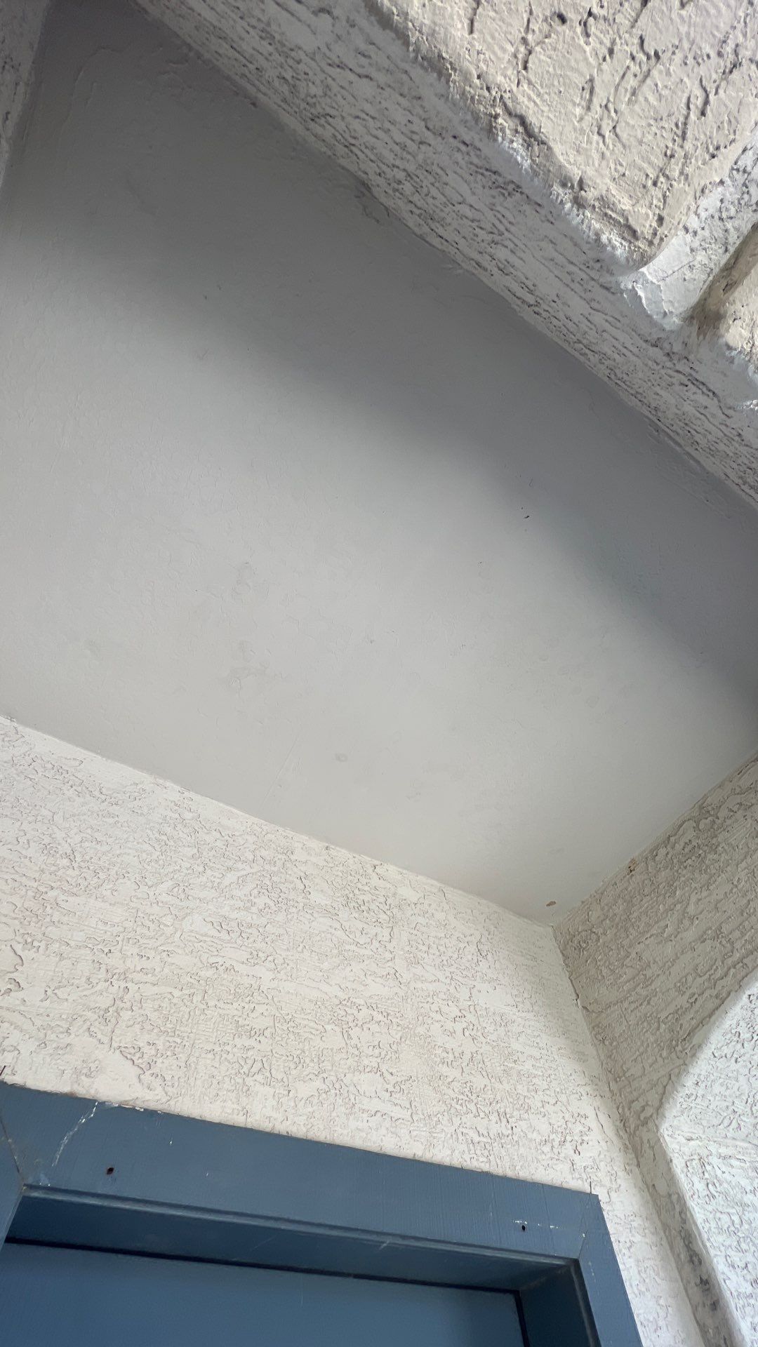 Exterior Painting using Dunn-Edwards EVERSHIELD®  by Crash of Rhinos Painting & Garage Floors