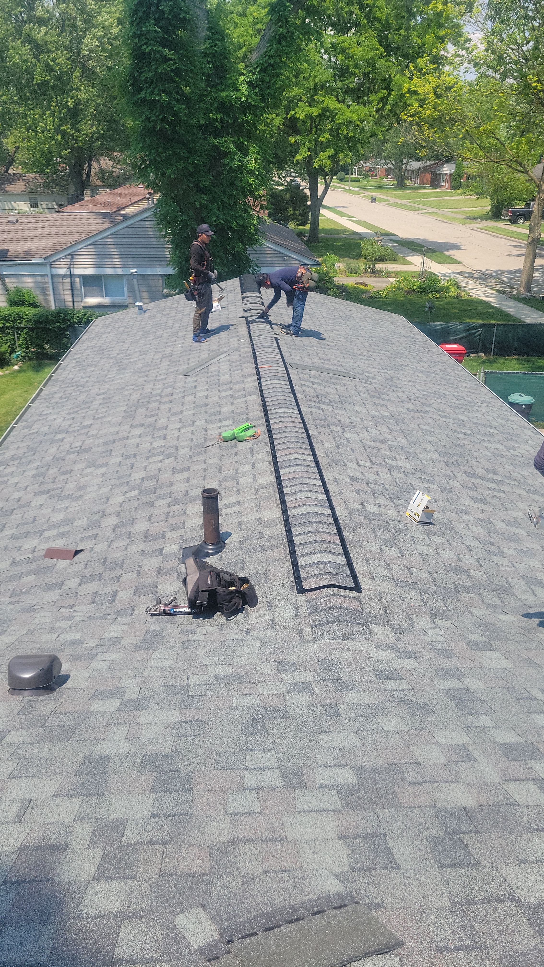 Roof Replacement using CertainTeed Landmark by 180 Contractors