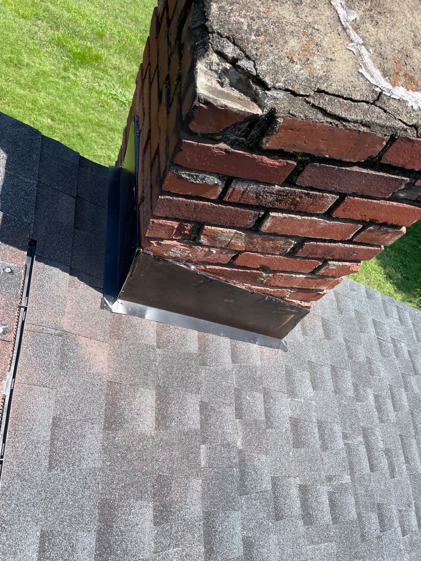 Residential Roofing Installation using GAF Timberline HDZ Charcoal by Rainstoppers Roofing