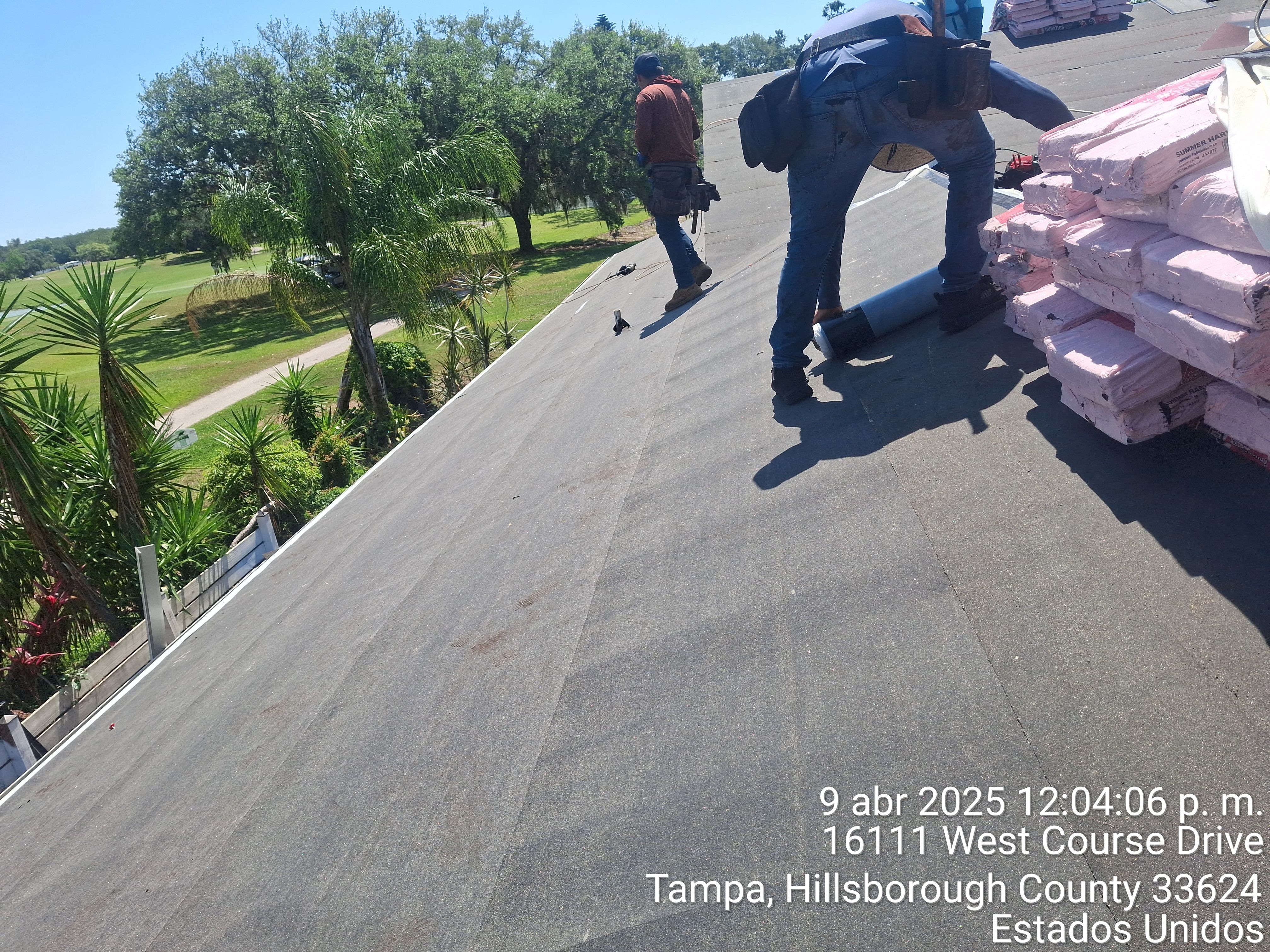 Owens Corning Designer Series (Summer Harvest) by RoofGuru AI LLC