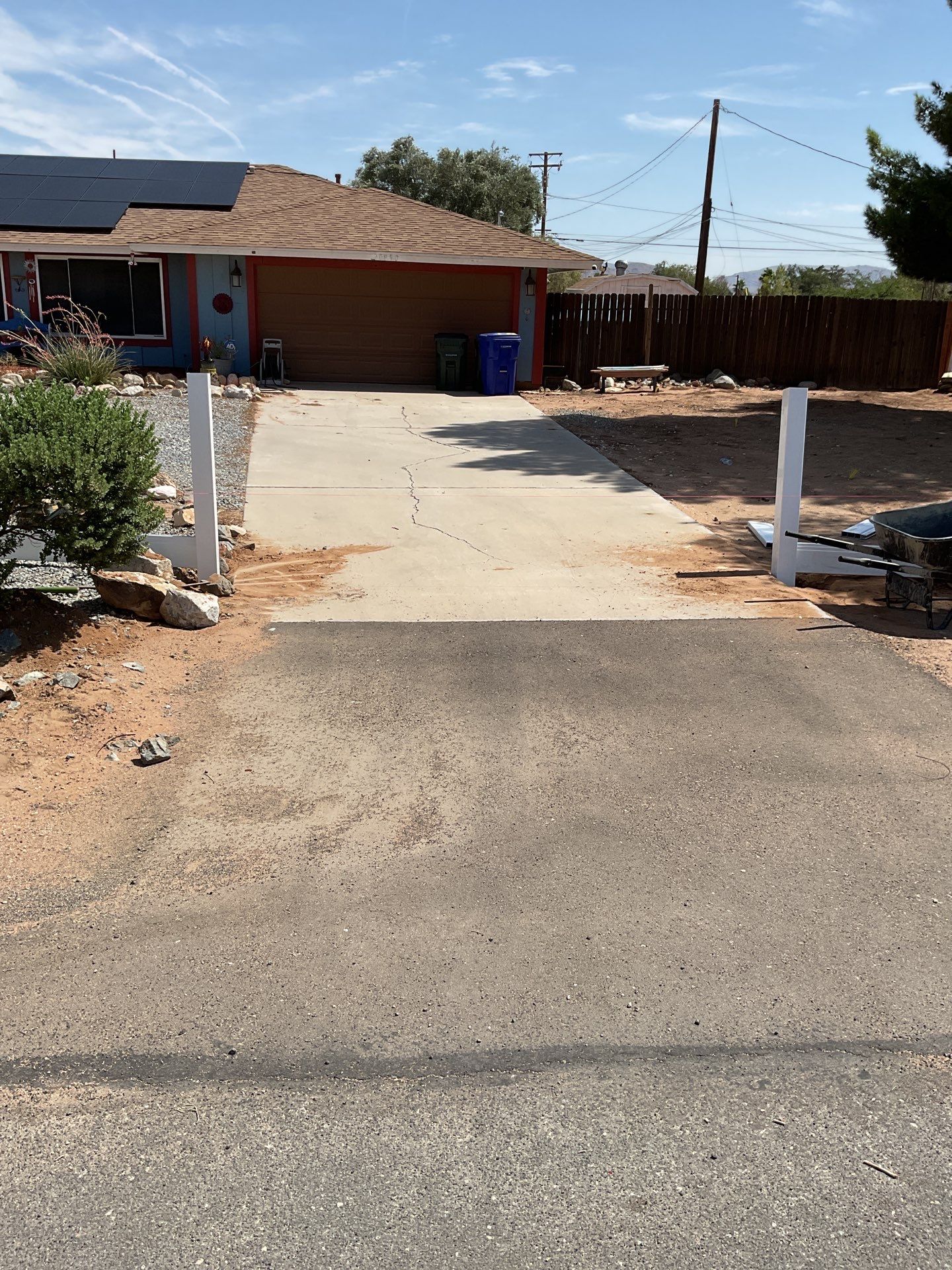 Fence Installation using Vinyl by Fence Guys Inc. 