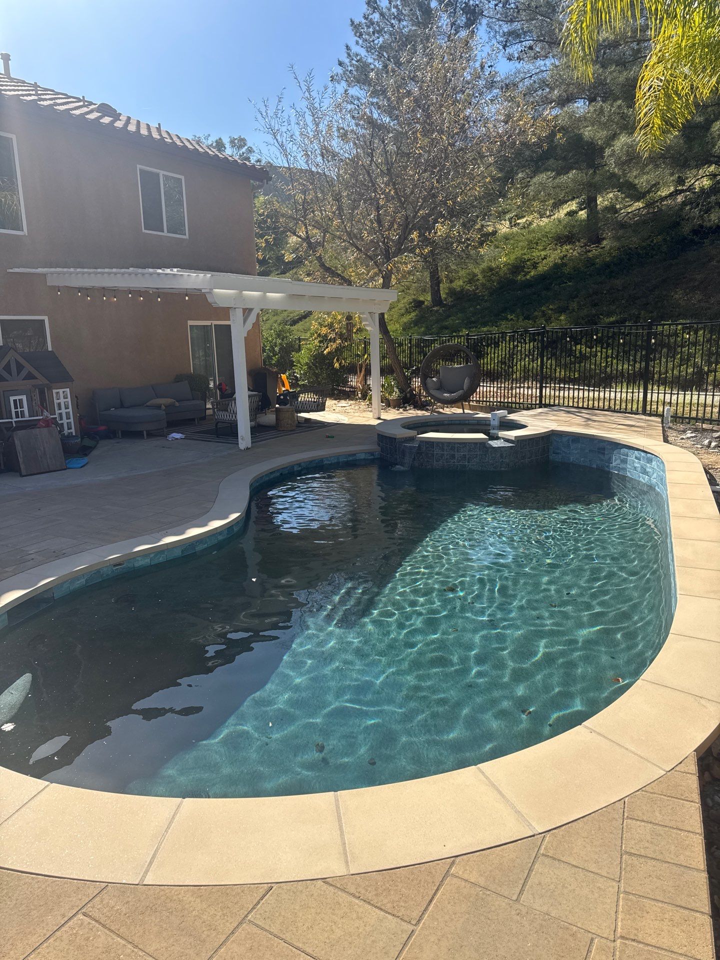 Project in Castaic by Thomas Pools