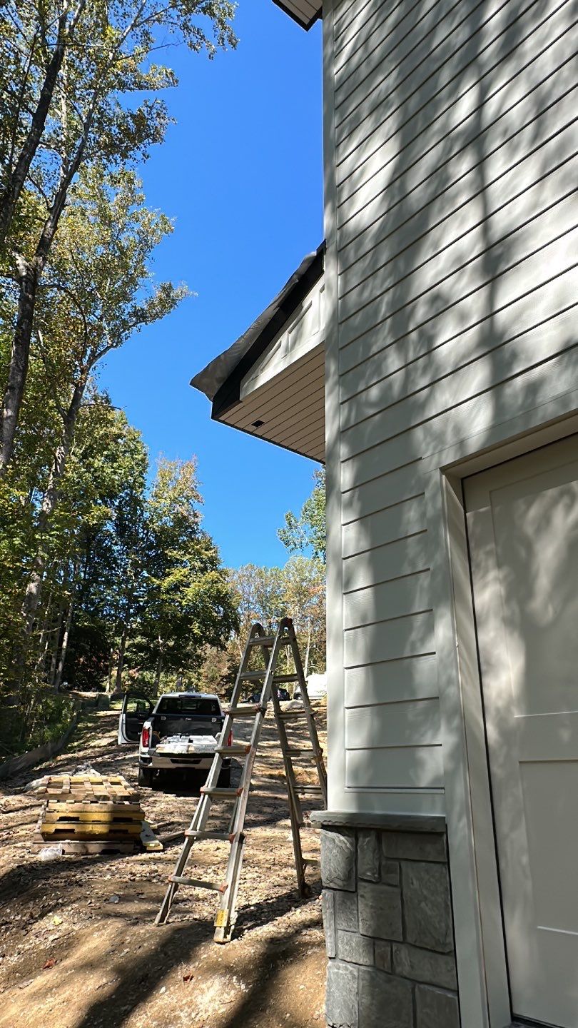 Siding Installation using JH Select Cedarmill Eased Edge by ExteriorPros