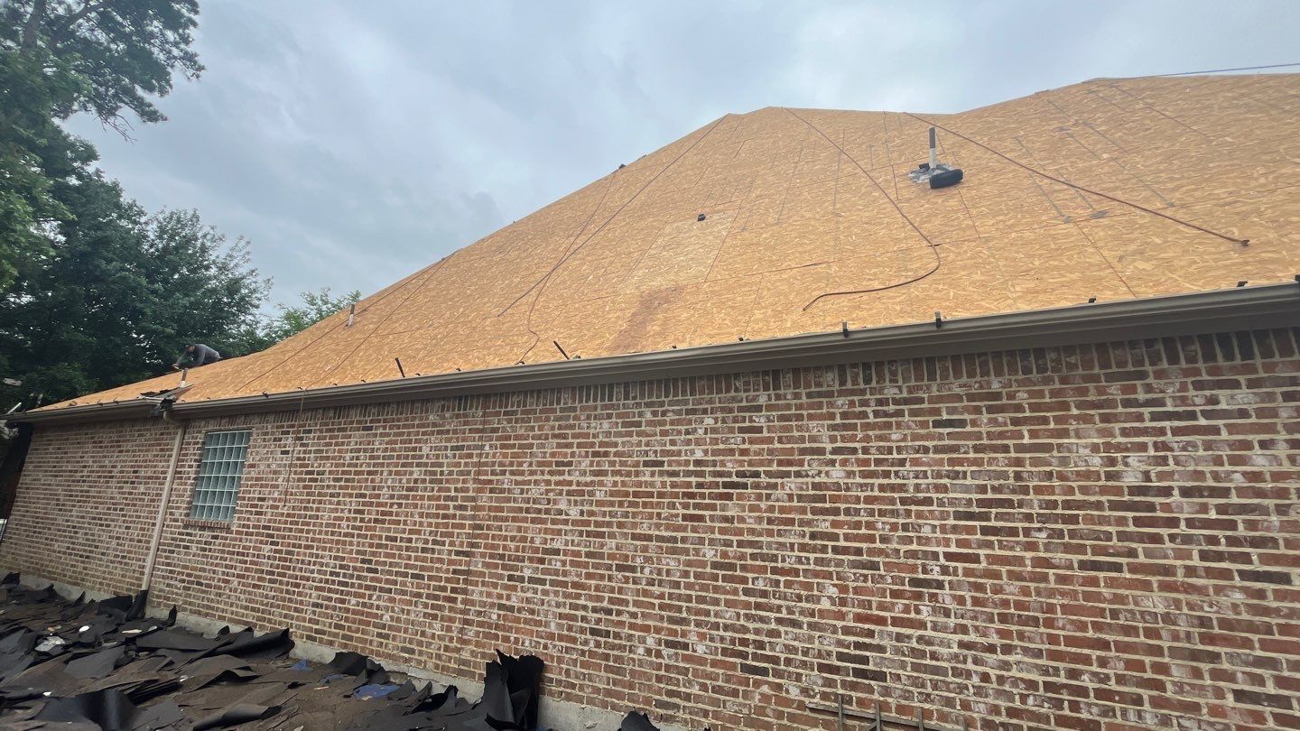 Residential Roof Replacement using GAF HDZ - Barkwood by Elite Roofing LLC