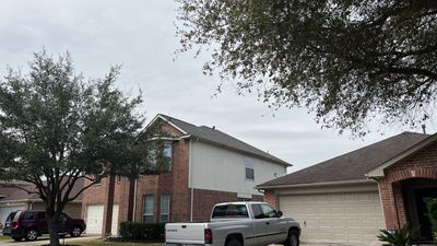 Residential Roofing Installation using CertainTeed