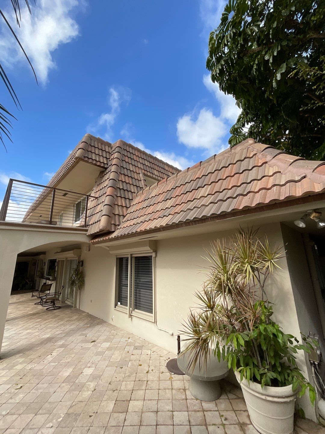Amazing TPO flat deck re-roof with Eagle mansard in Hollywood Florida.  by First Due Roofing