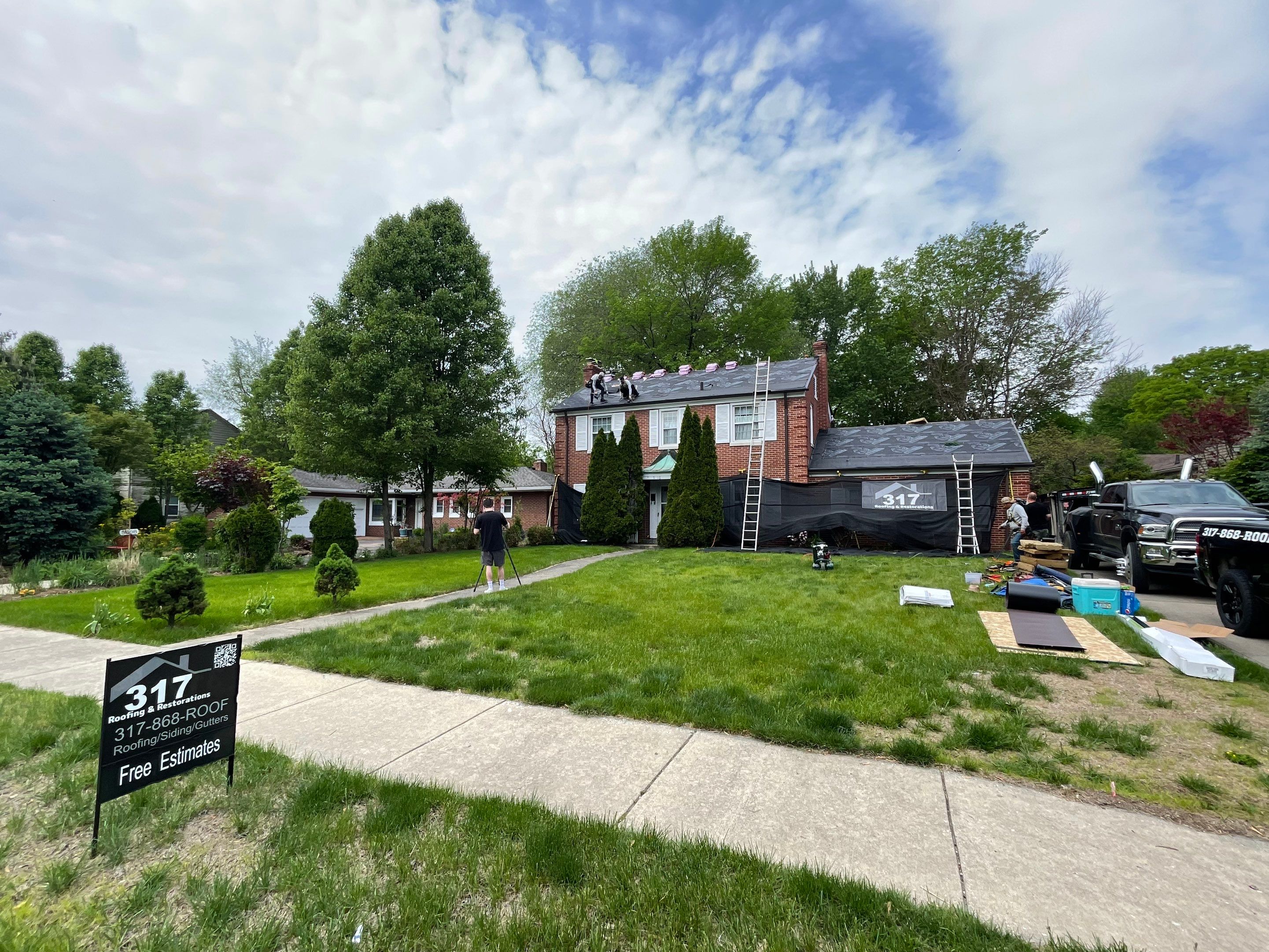 Oakridge Onyx Black and Black Gutters by 317 Roofing & Restorations