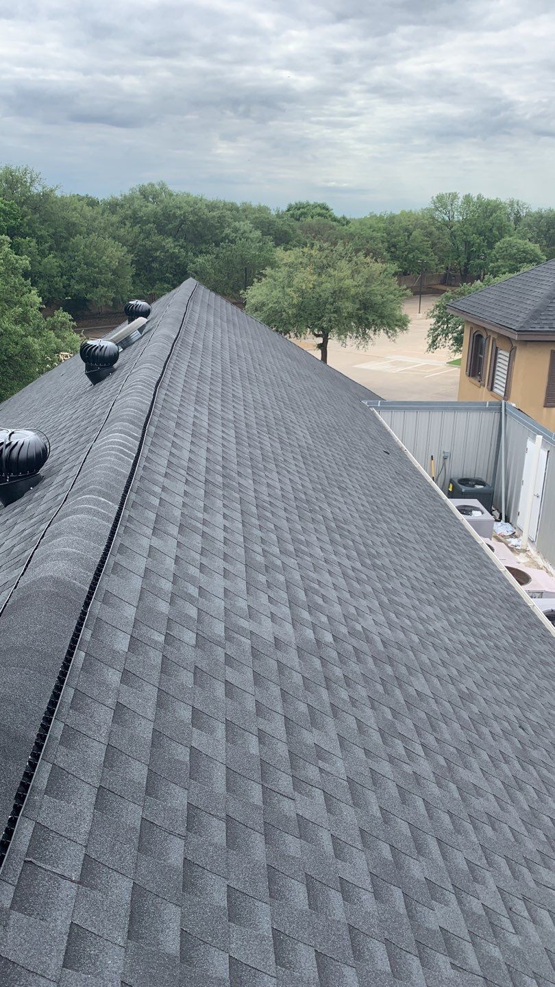 GAF HDZ - Charcoal by Elite Roofing LLC