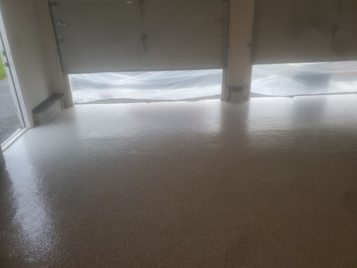 Garage in Nashua, NH 03062 by Symphony Concrete Coatings