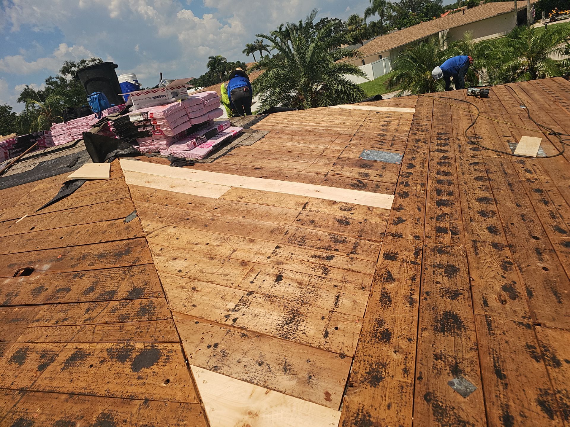 Project in St. Petersburg 33702 by Mitchell Roofing Company LLC 