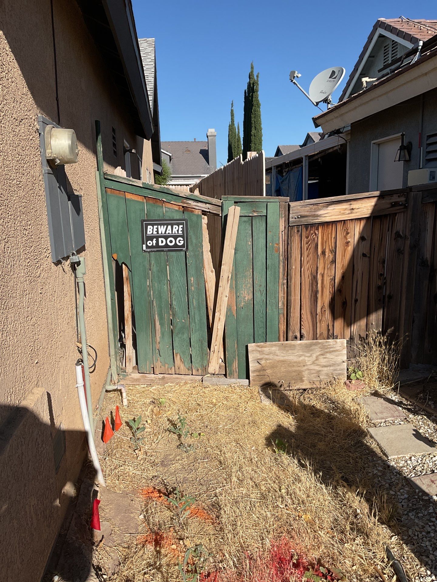 Fence Installation using Vinyl by Fence Guys Inc. 