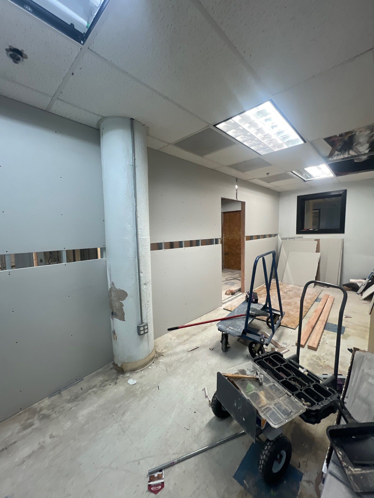 C-Store renovation at Dallas Life by EL-GC LLC 