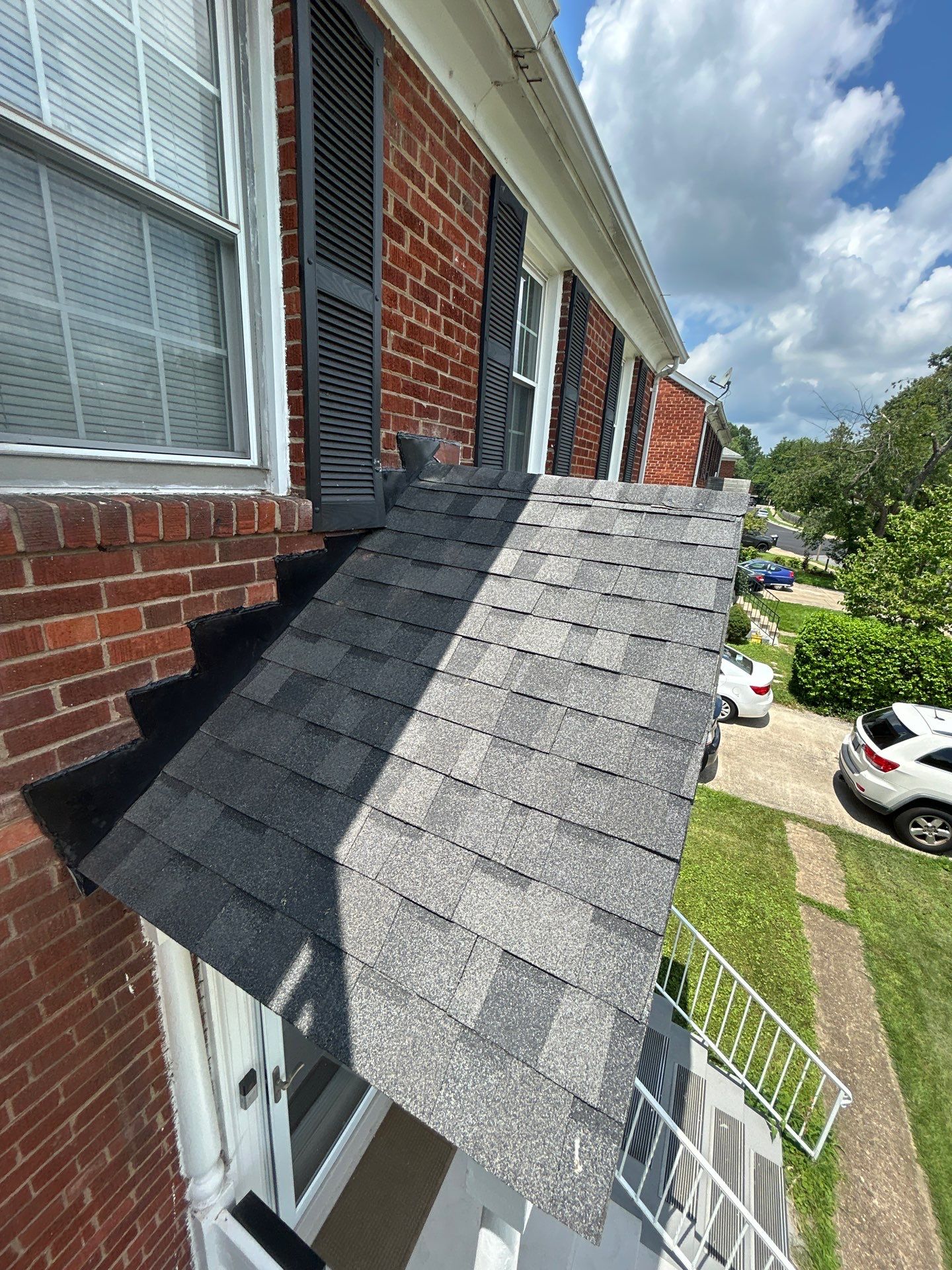Arlington: Residential Roof Replacement with CertainTeed Landmark Pro in Max Def Pewterwood by RM Banning, Inc.