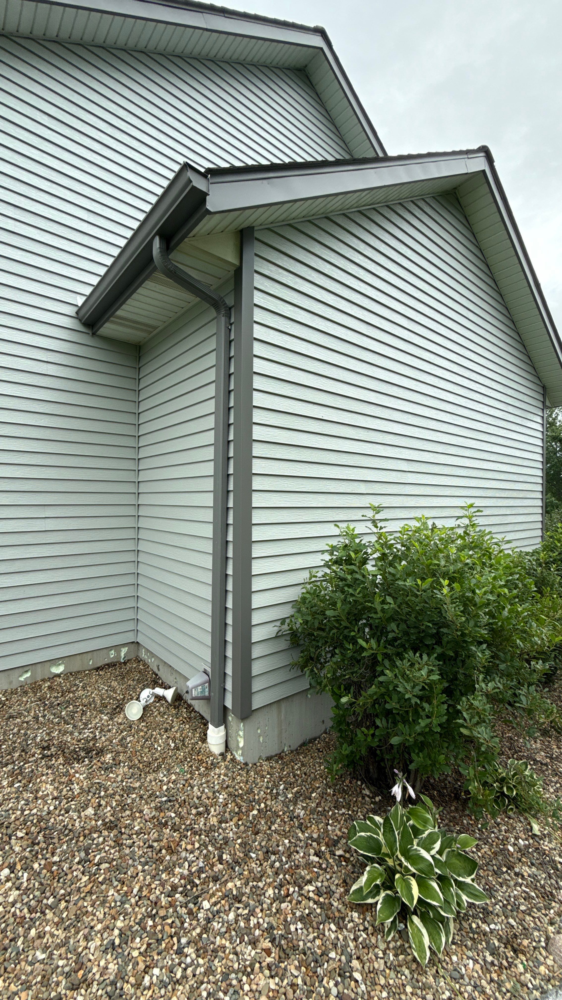 Siding and window replacement by United Windows and Siding LLC