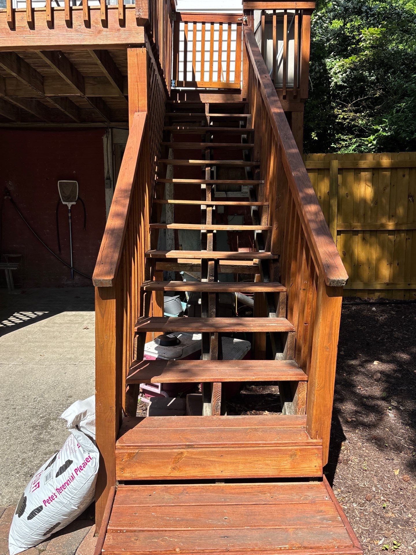 Wood Deck using Wood Stain by DuraSeal