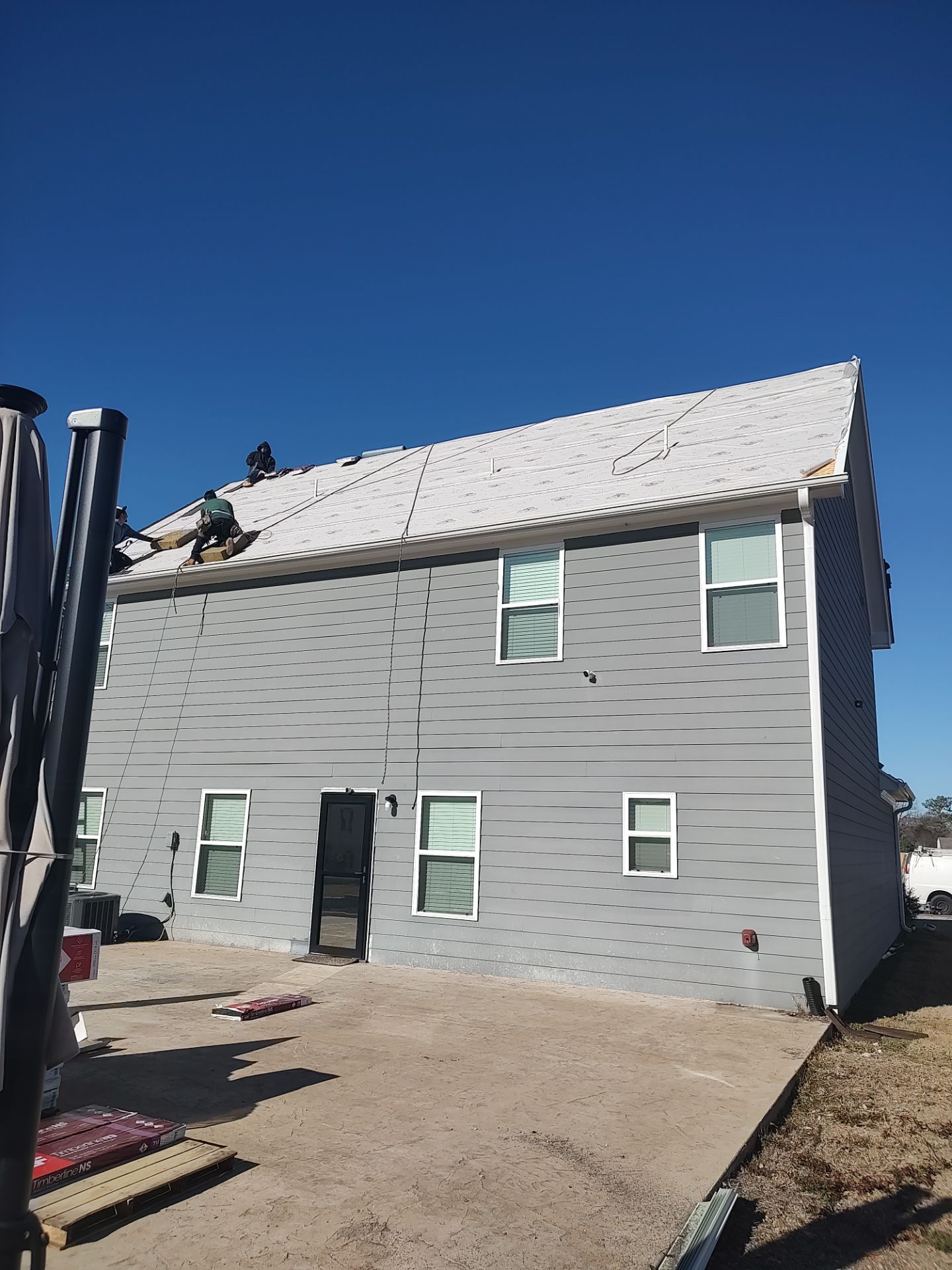 GAF Natural Shadow - Charcoal by Elite Roofing LLC