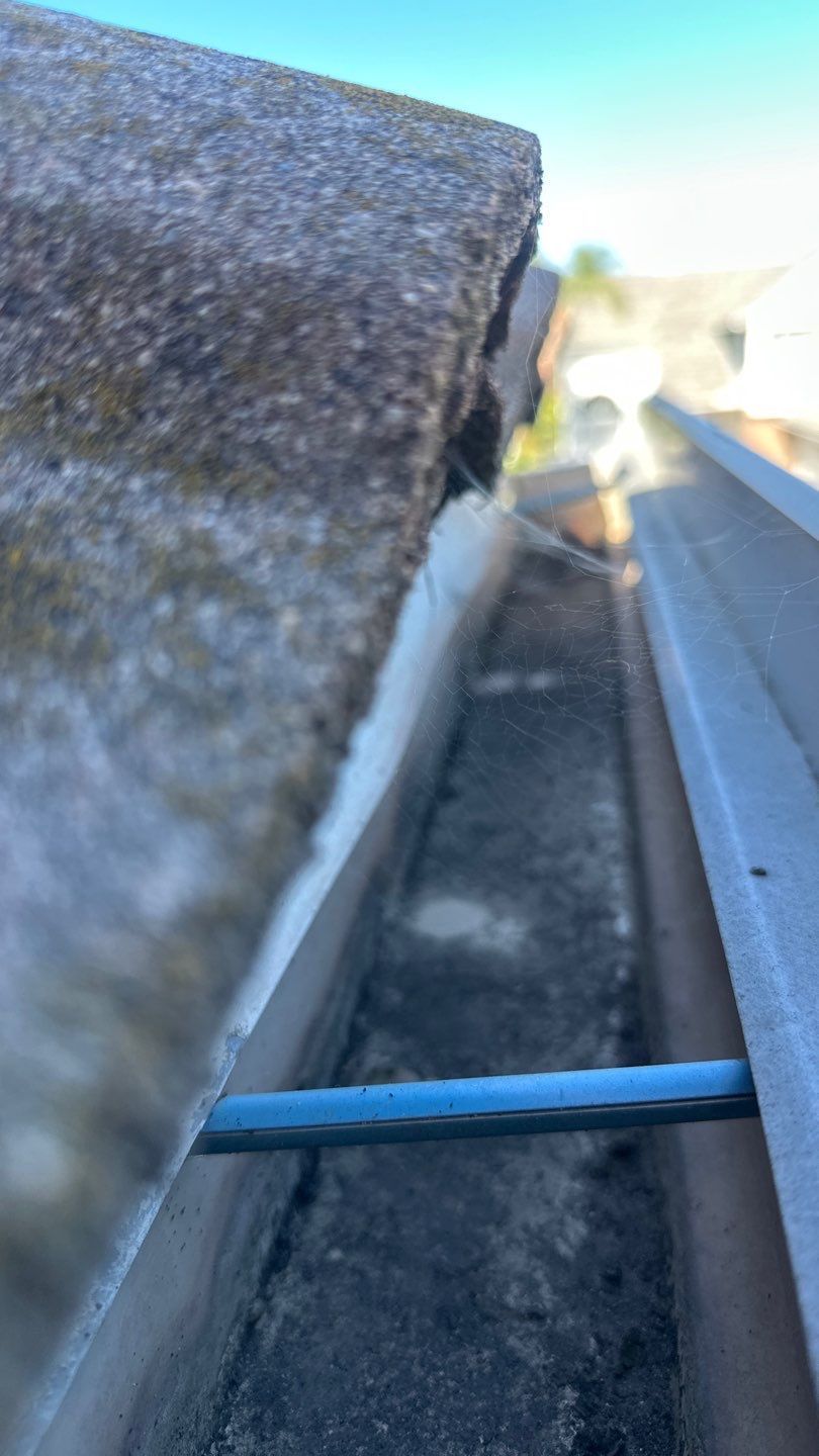 Coto De Caza Gutter Cleaning by Property Cleaning Experts