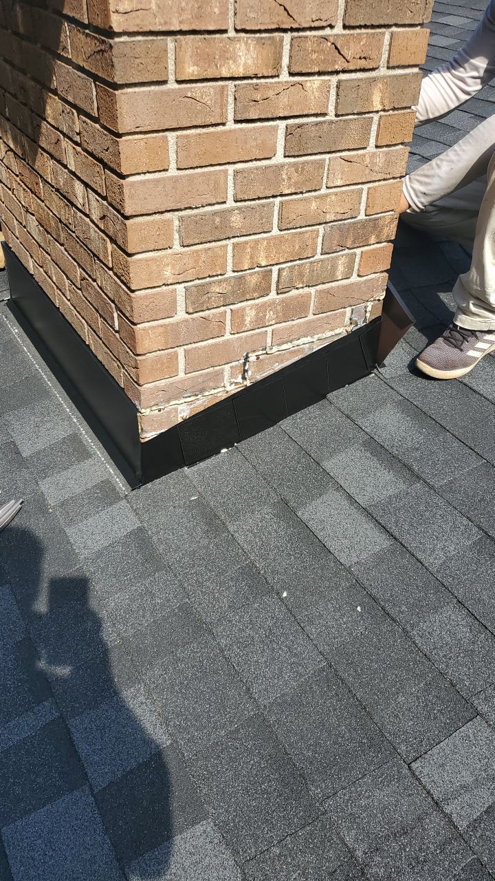 Residential Roofing Installation using Owens Corning® Oakridge Onyx Black by Indigo State Roofing