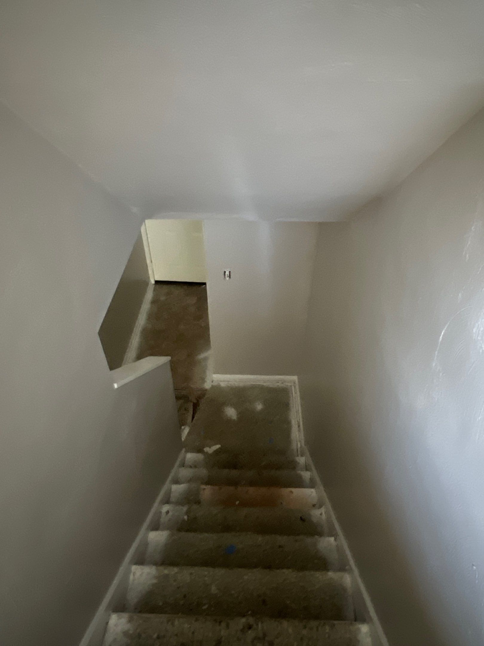 Residential - Portsmouth  by Rodriguez Drywall And Paint 