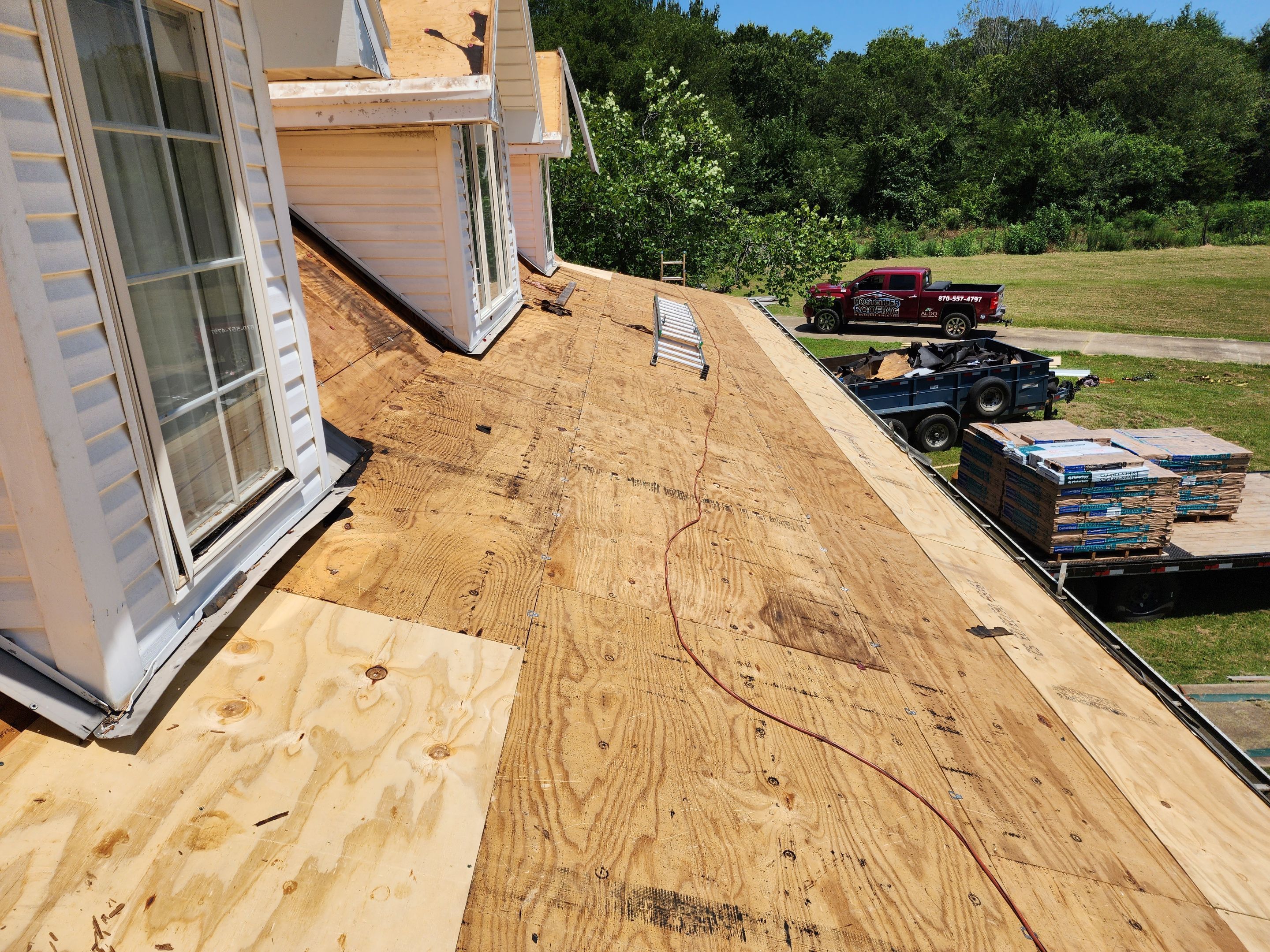 Residential Reroof: 30 Year Architectural Shingle by Hostetler Roofing