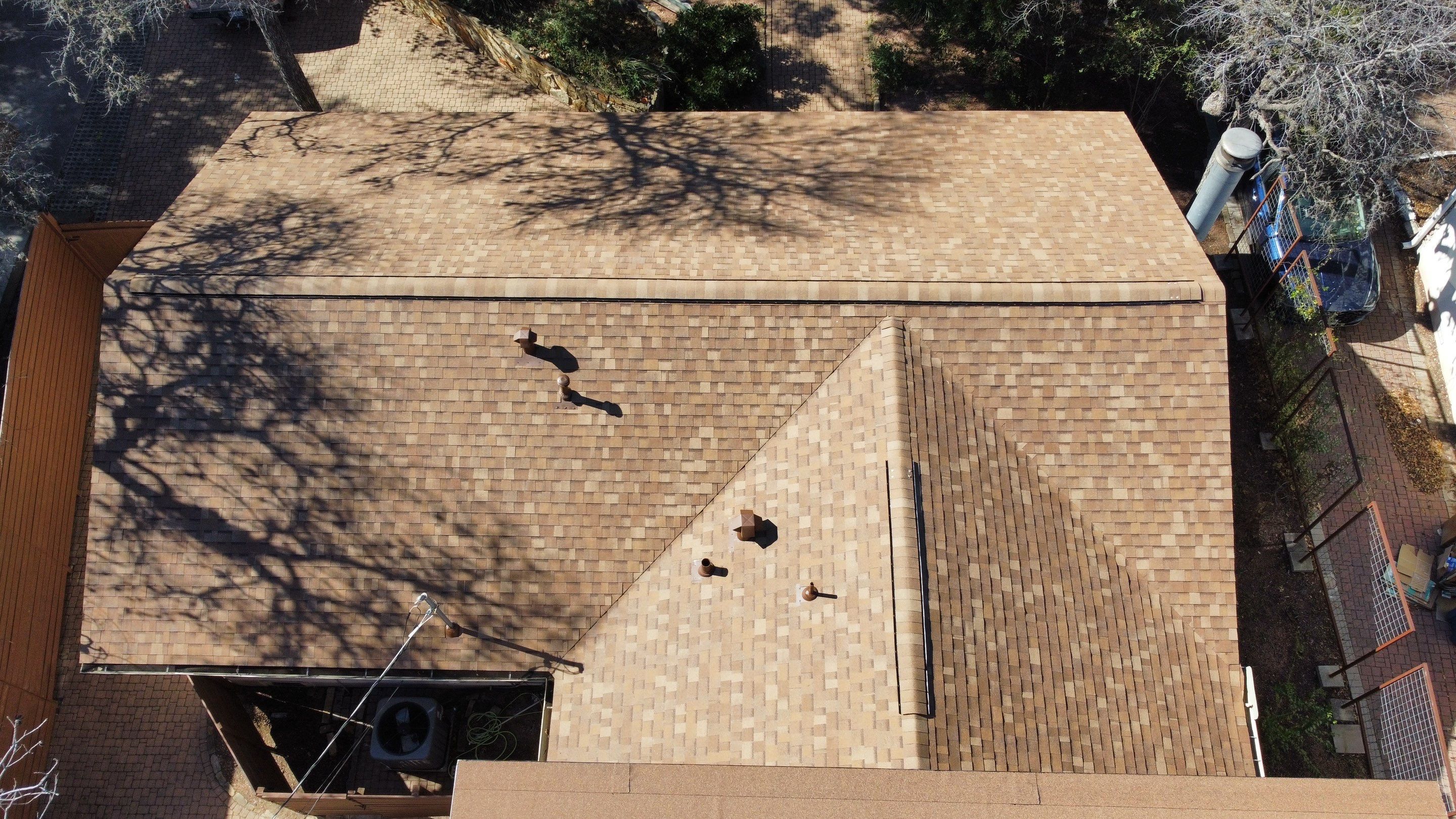 Residential Roofing Installation using Owens Corning Oakridge by Kstylez Roofing & Construction
