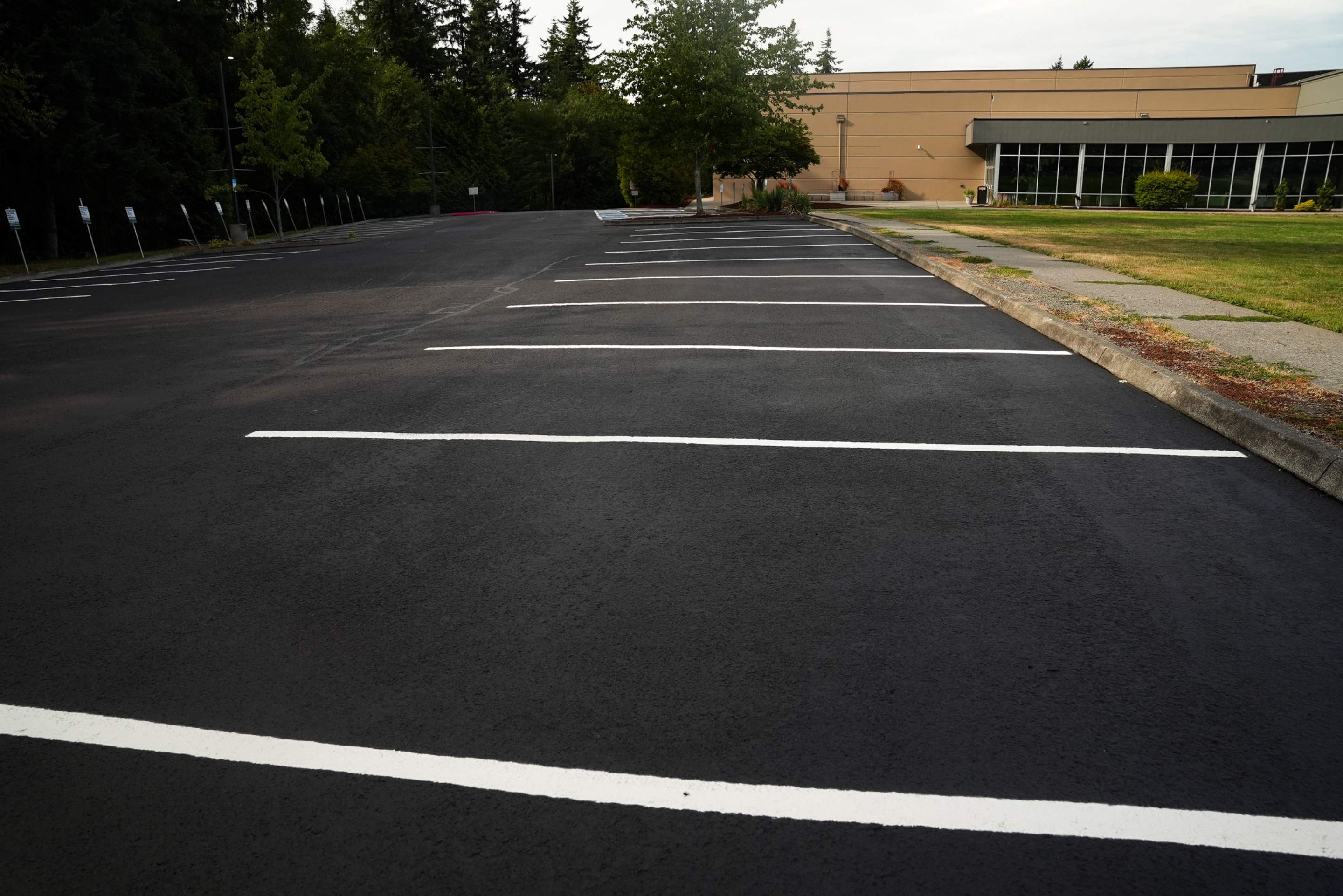 Sealcoating & Asphalt Patch Repairs | Everett  by Jireh Asphalt & Concrete Inc 