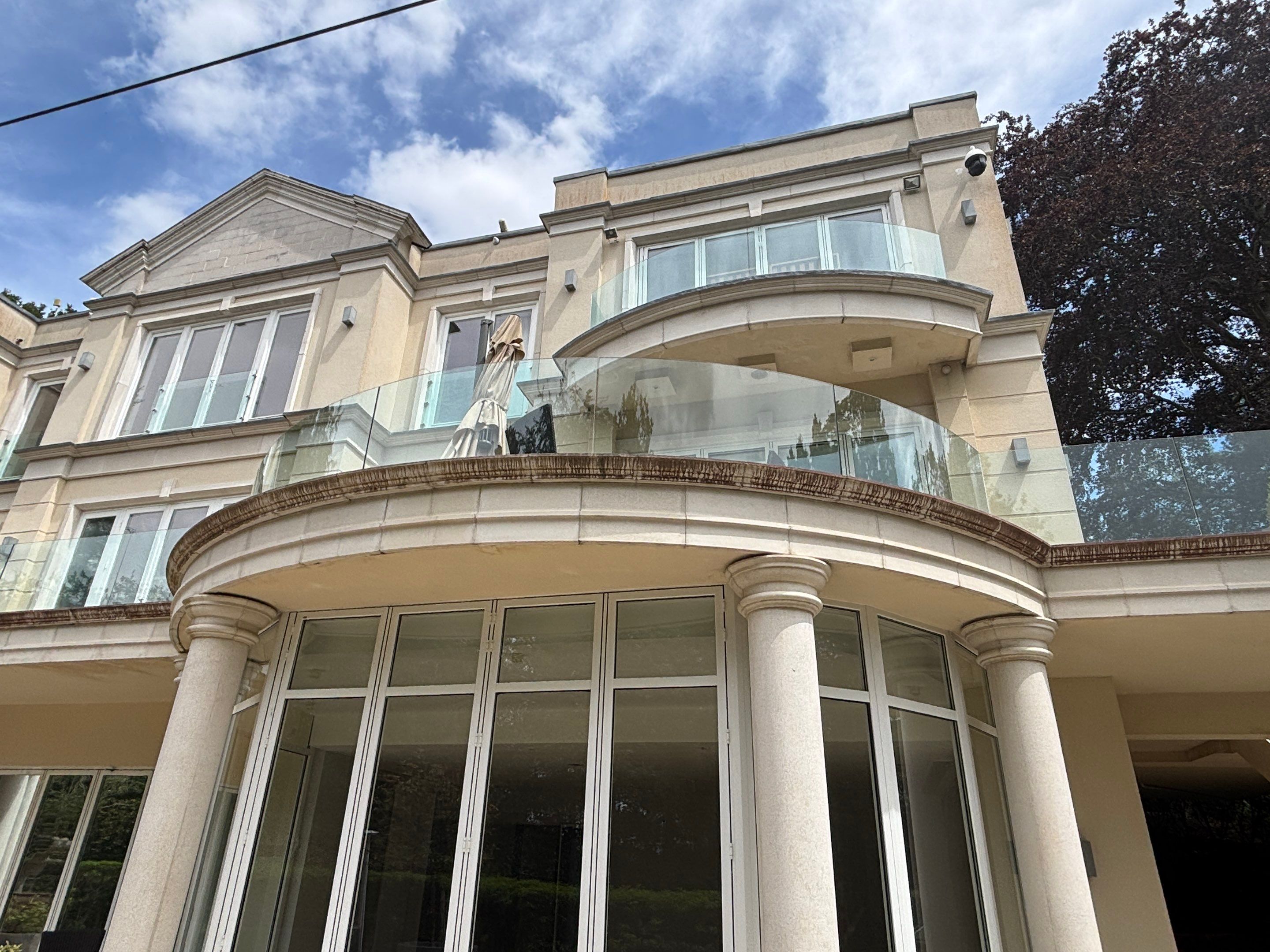 Full Exterior Cleaning of a Neoclassical Estate in Weybridge by Ges Exterior Cleaning ltd
