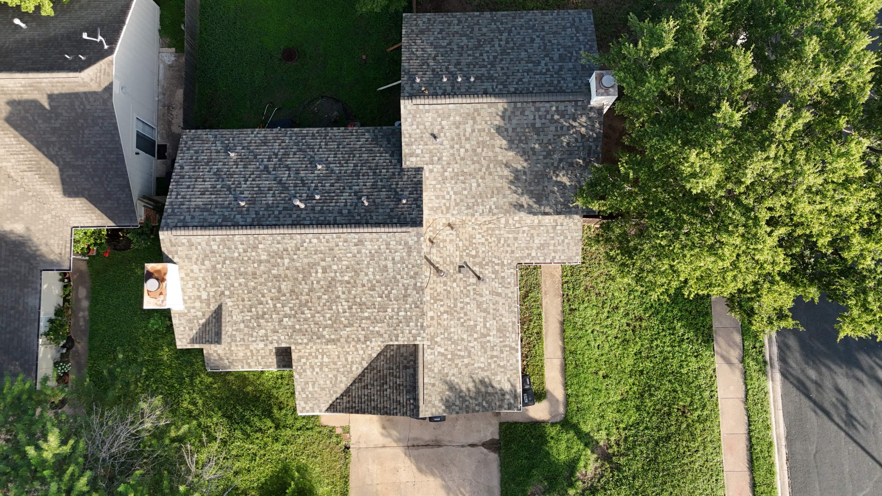 Driftwood - Owens Corning TruDefinition Duration by RoofsOnly.com