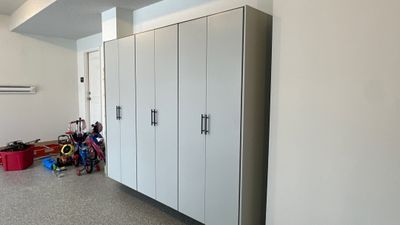 Carly U chose platinum powder coating for her cabinets