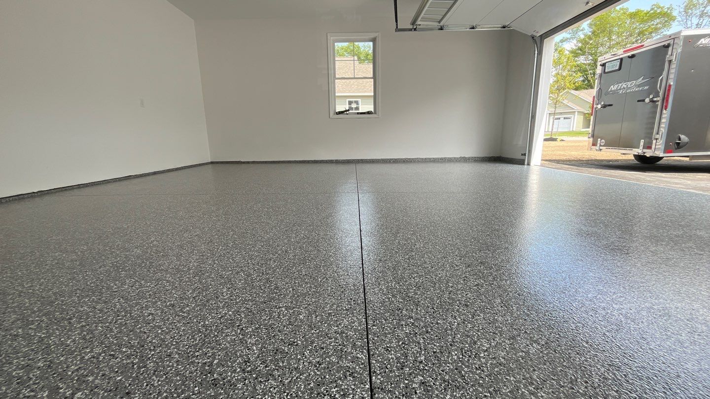 Garage in Nashua, NH 03064 by Symphony Concrete Coatings