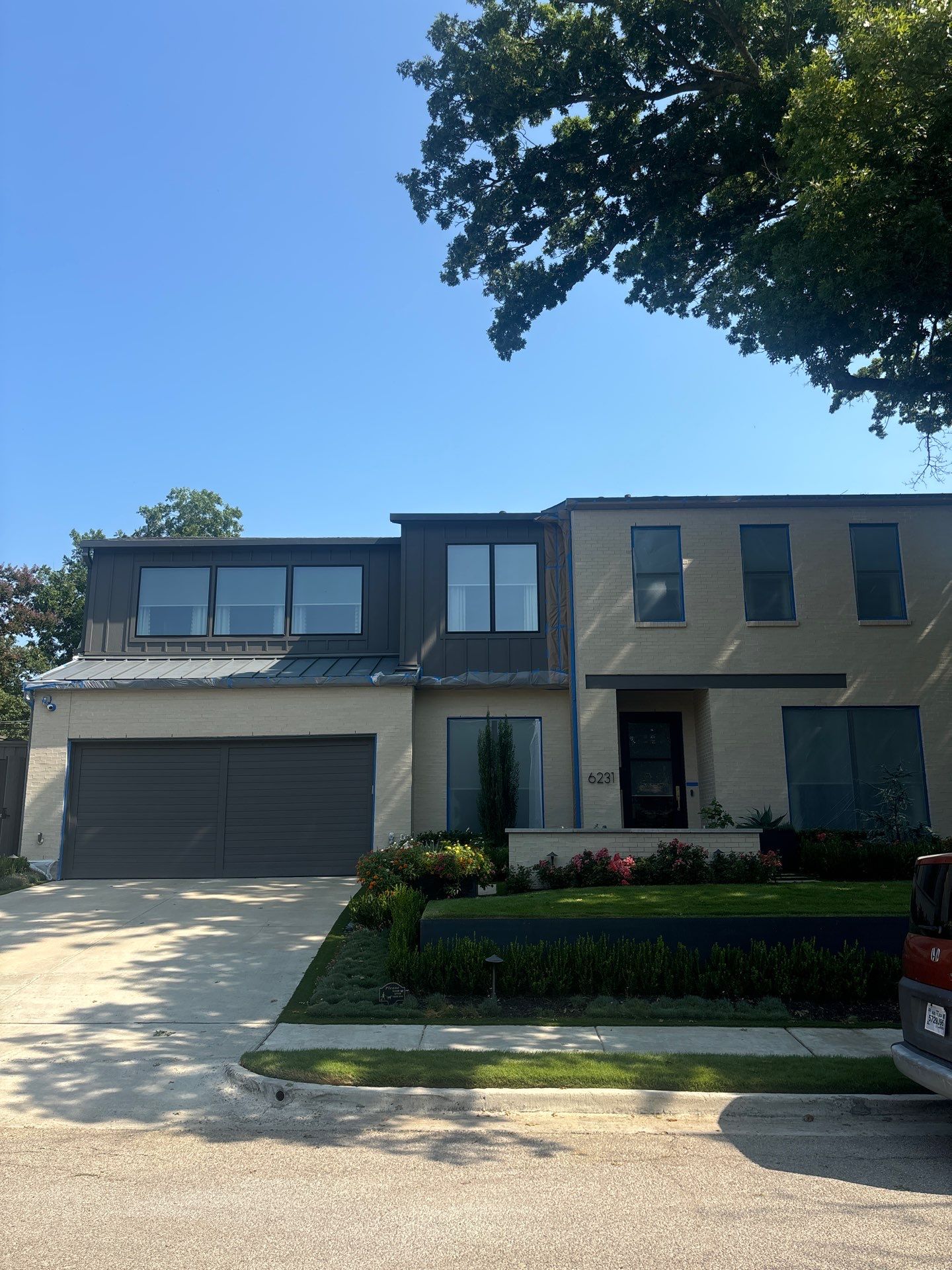 Exterior Painting: Brick by Nomad Painting