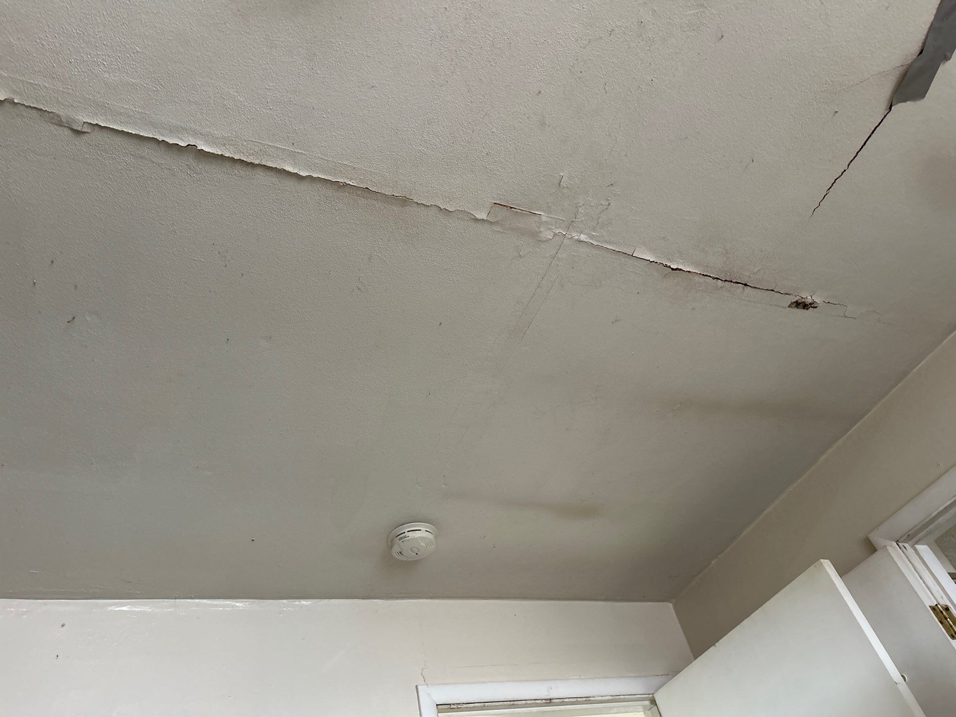 Ceiling Repairs / Painting by Handyman State LLC