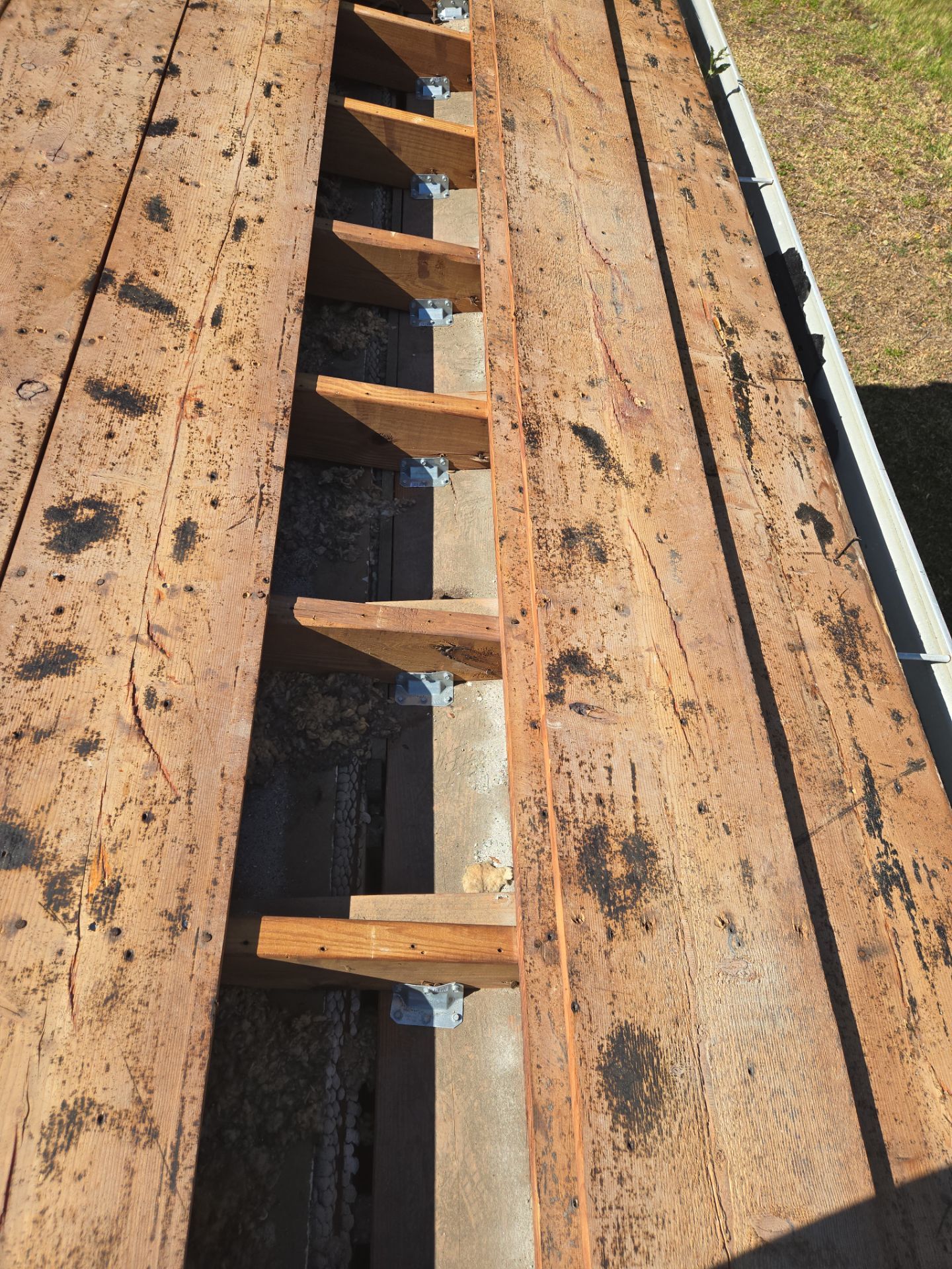 Project in St. Petersburg 33705 by Mitchell Roofing Company LLC 