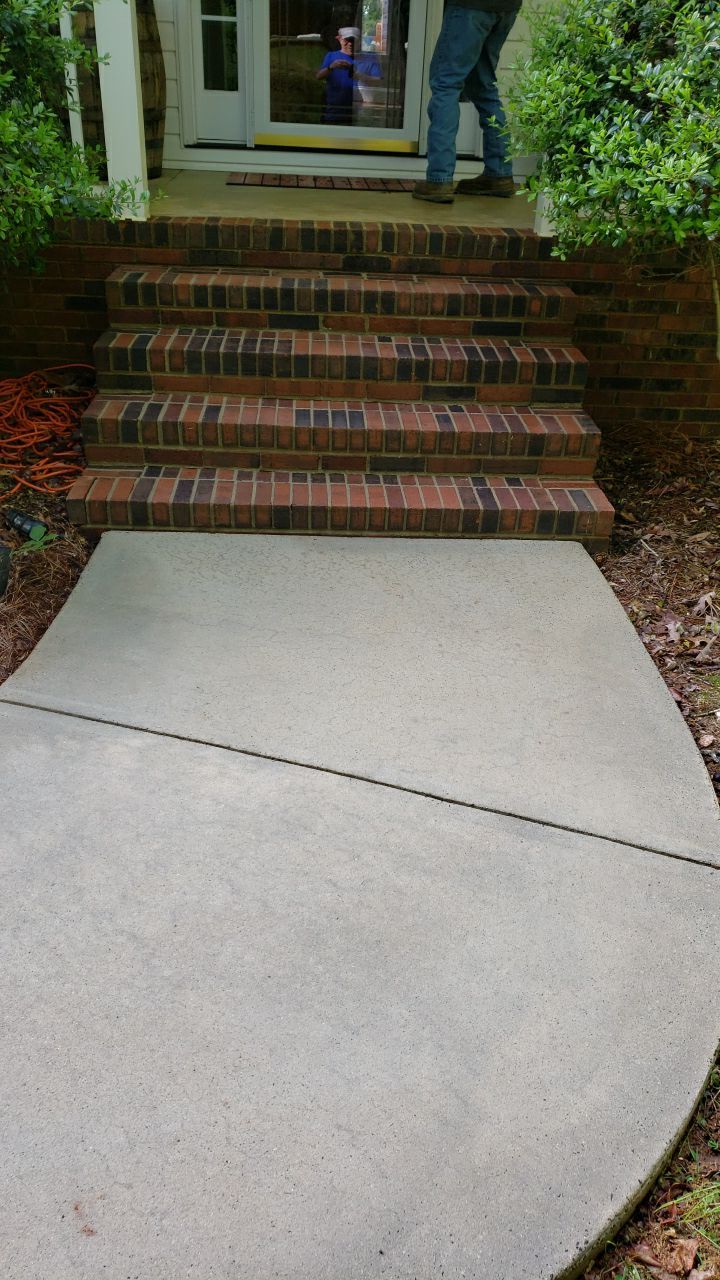 House Wash using cleaner by Power Wash Masters LLC